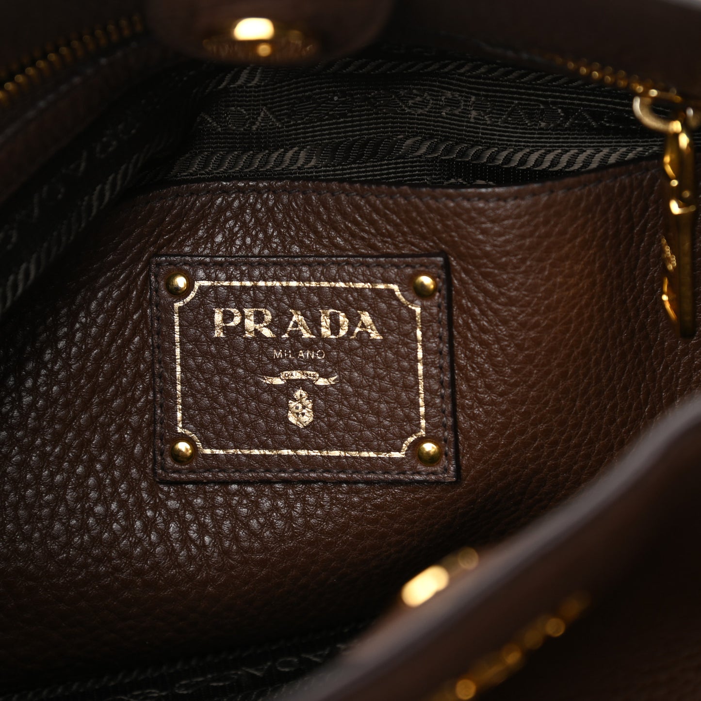Vitello Daino Shoulder Bag Bruciato