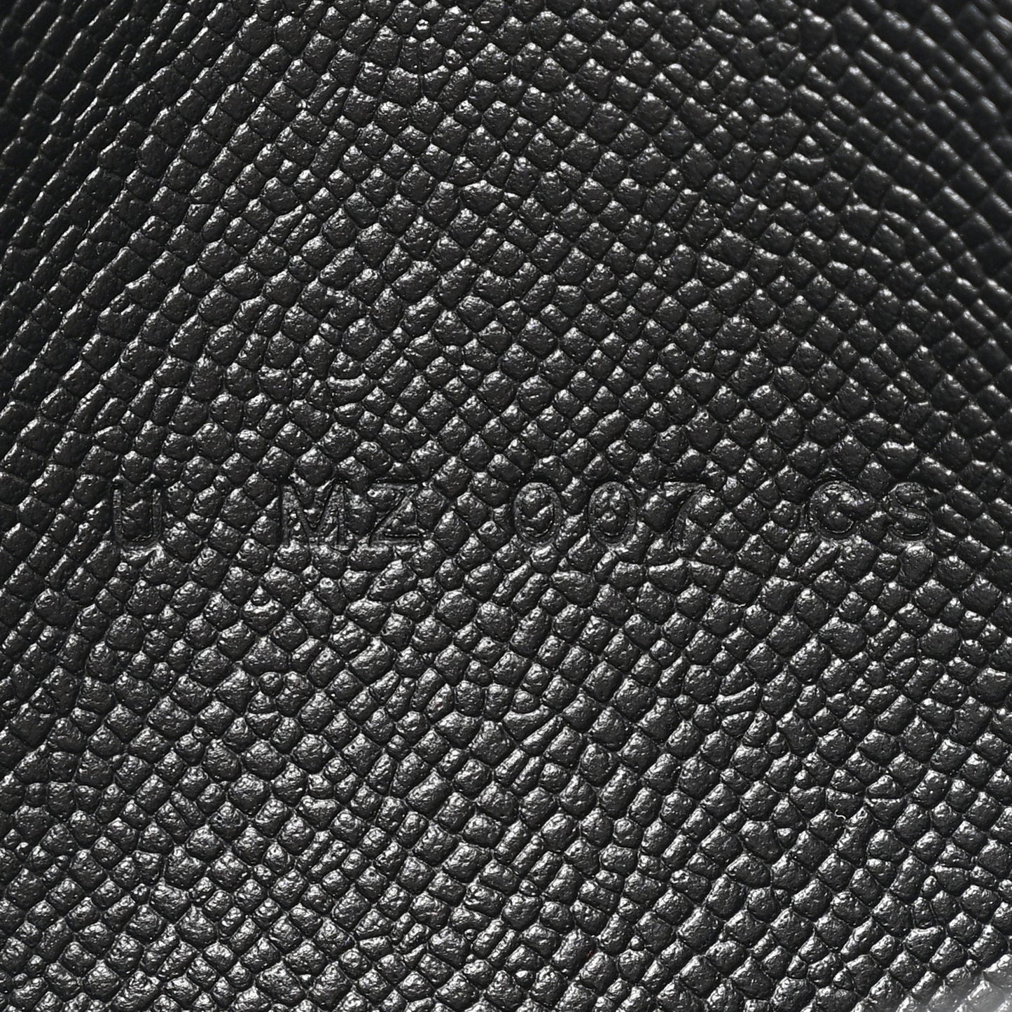 Epsom Kelly Pocket Compact Wallet Black