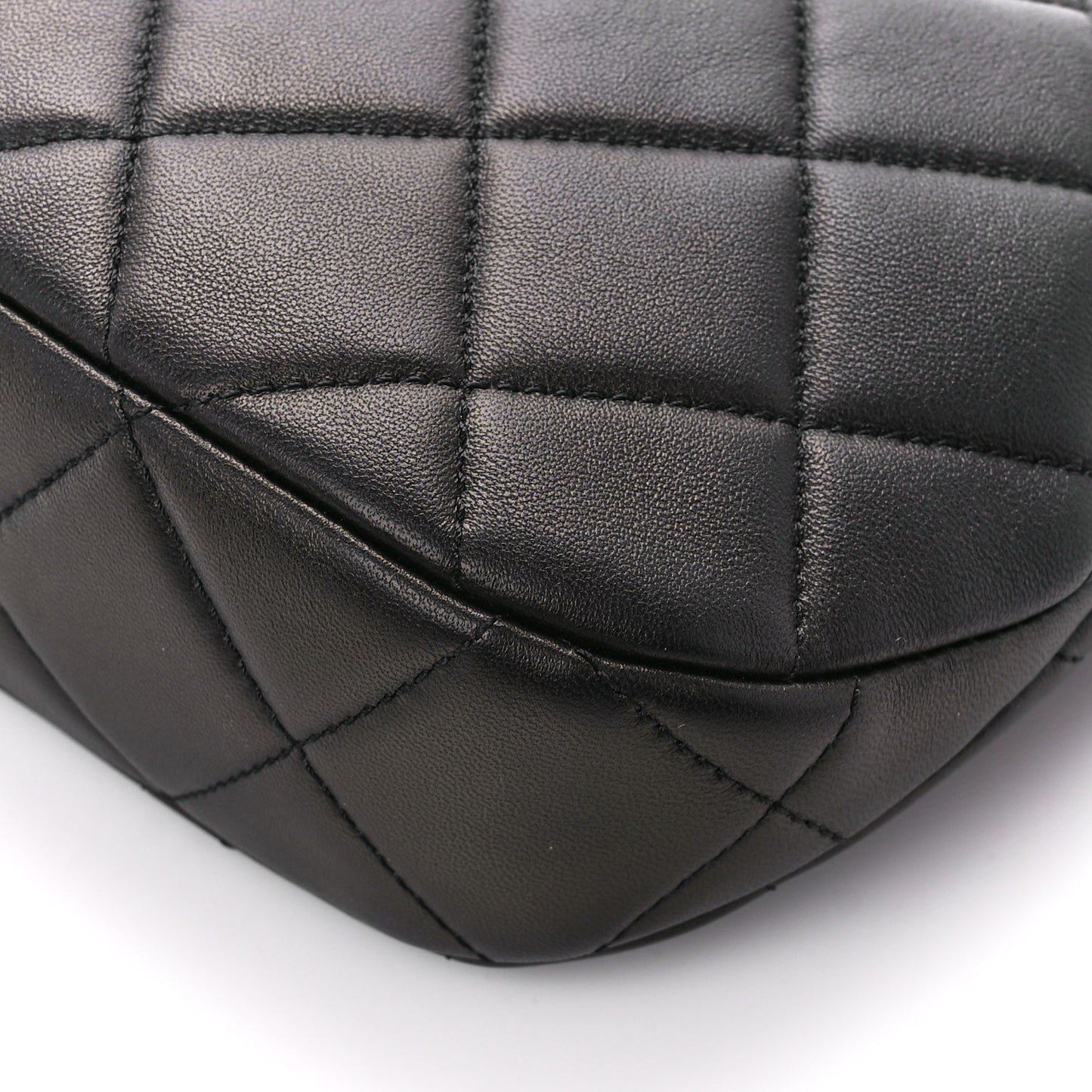Lambskin Quilted CC Chain Hobo Black