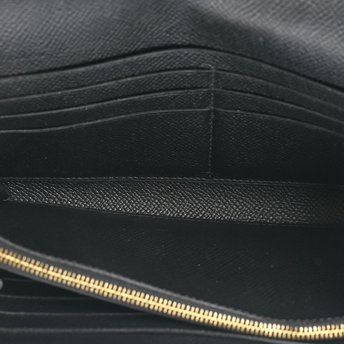 Epsom Kelly Longue Wallet Black