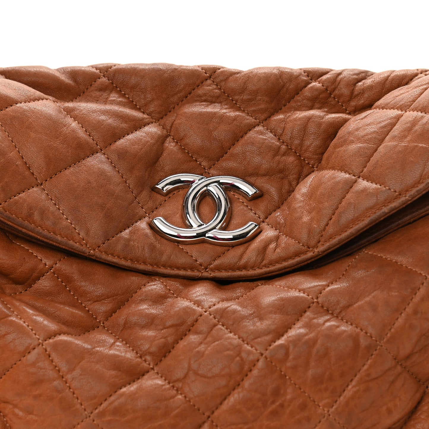 Washed Lambskin Chain Around Hobo Beige