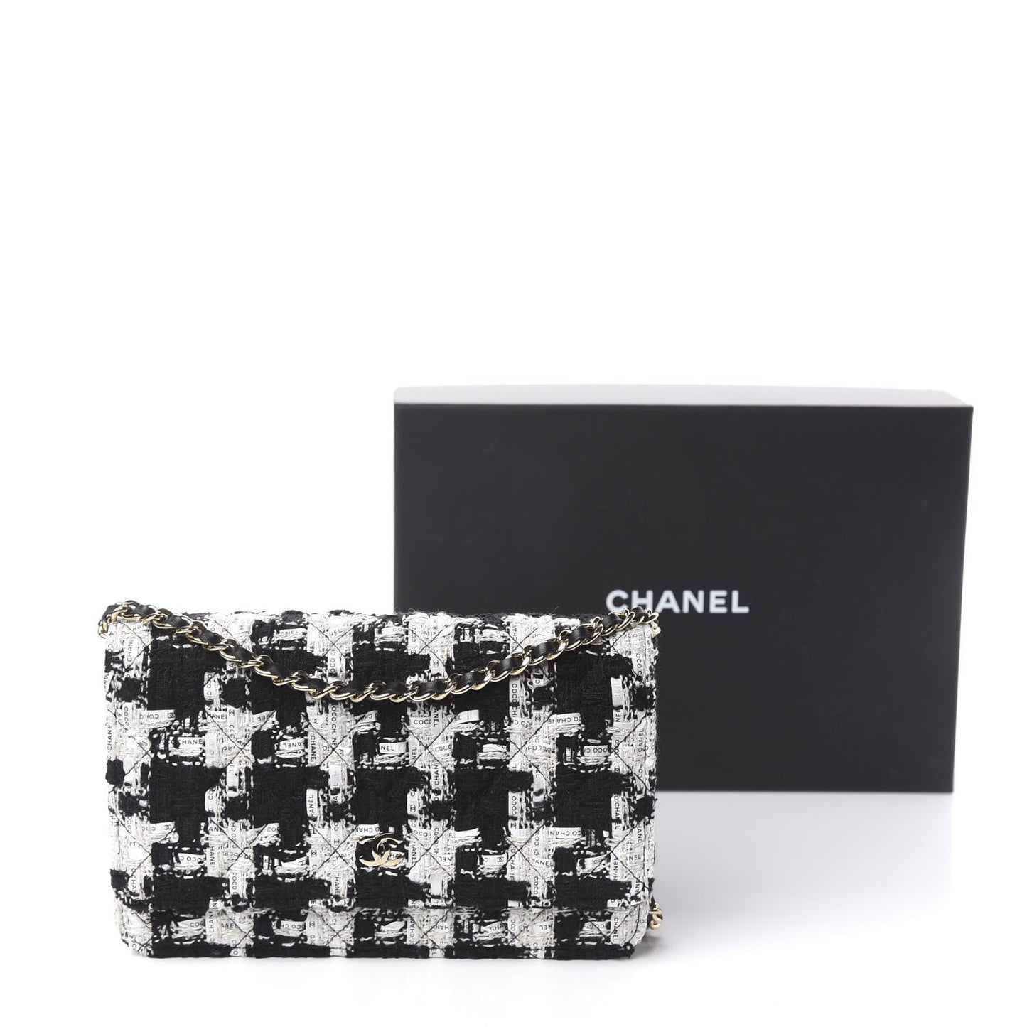Tweed Quilted Wallet On Chain WOC Black Ecru White