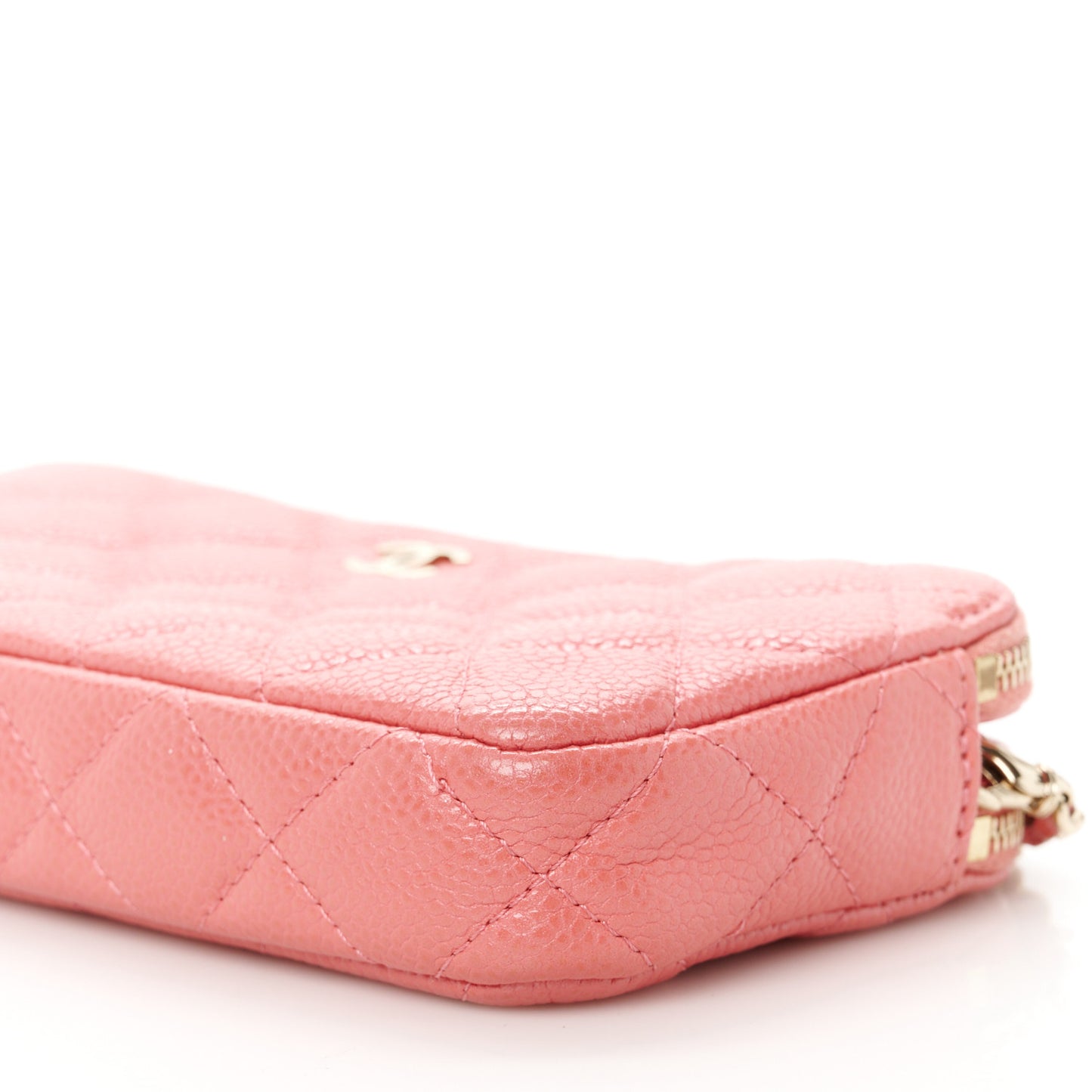 Iridescent Caviar Quilted Small Clutch With Chain Pink