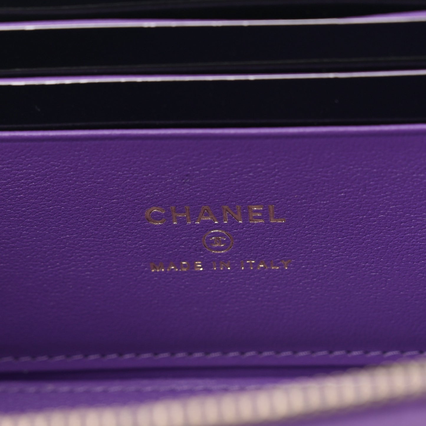 Lambskin Quilted Small Top Handle Vanity Case With Chain Purple