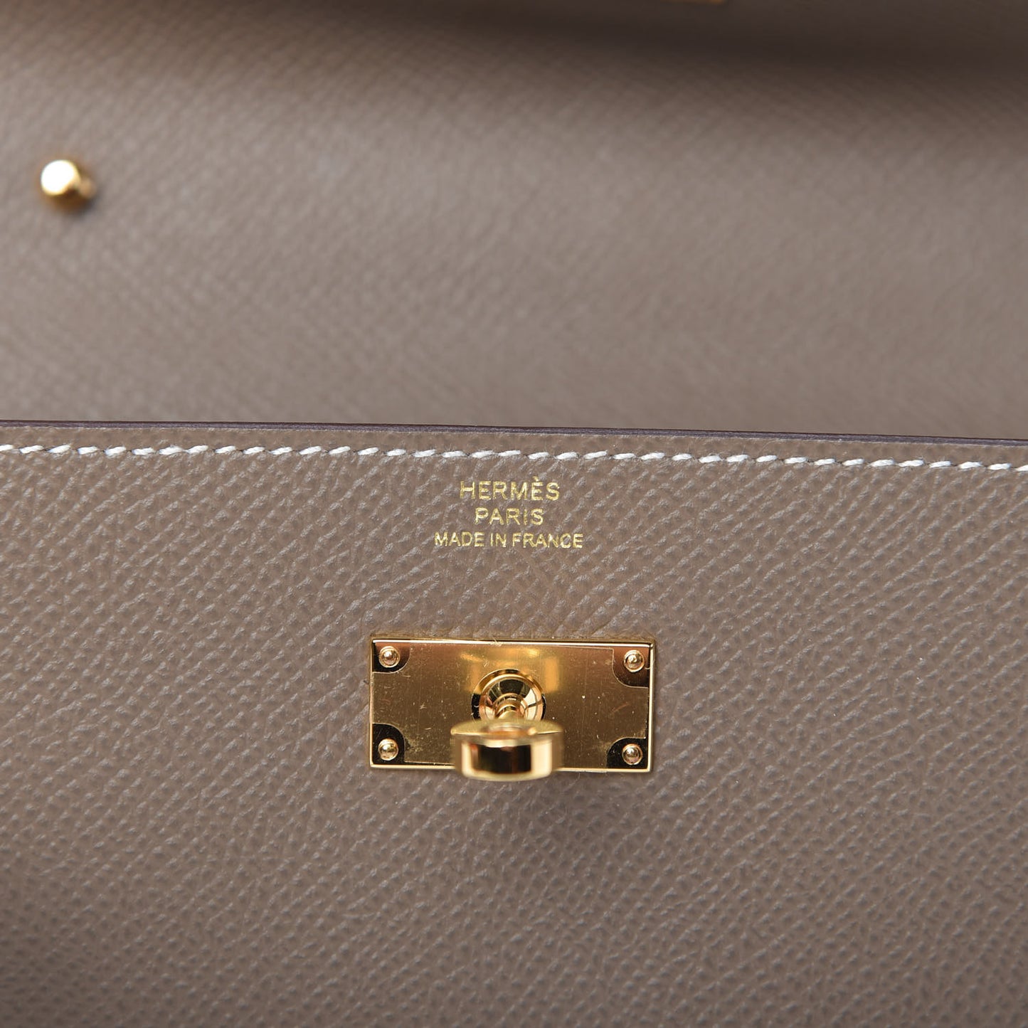 Epsom Kelly Wallet To Go Etoupe
