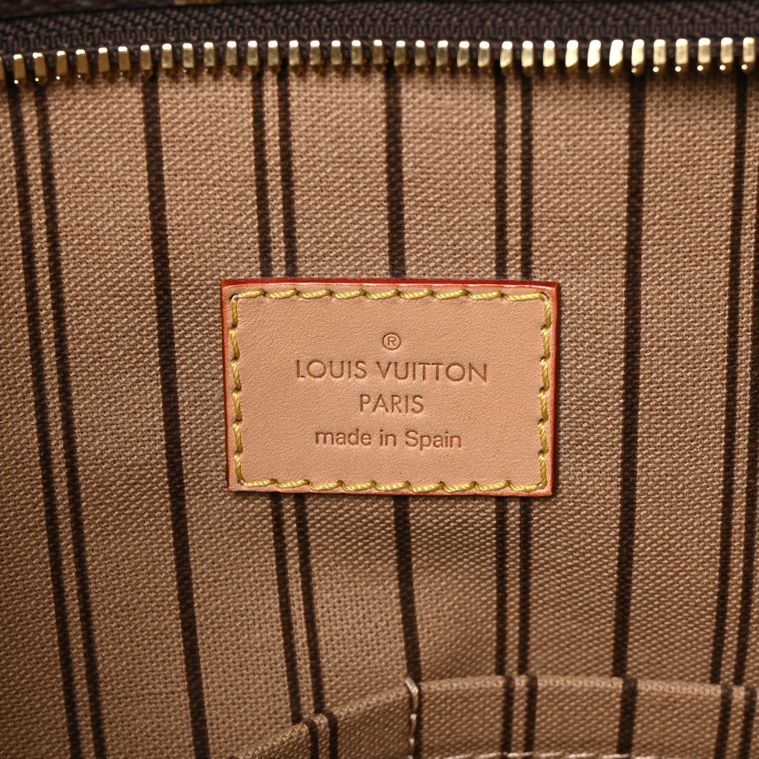 Louis Vuitton Monogram Mezzo NM 6 of 9