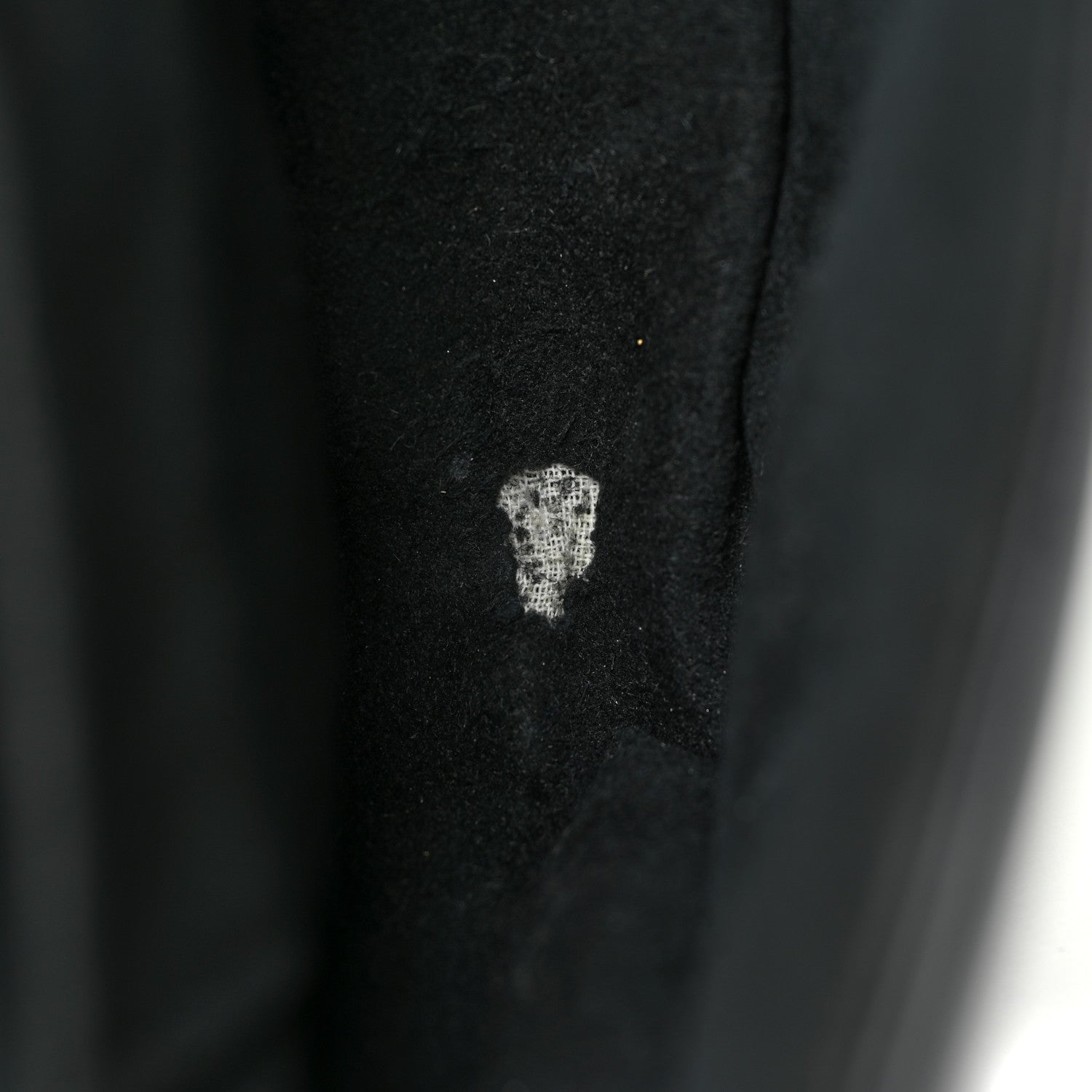 Louis Vuitton Calfskin New Wave Chain MM Black 9 of 14