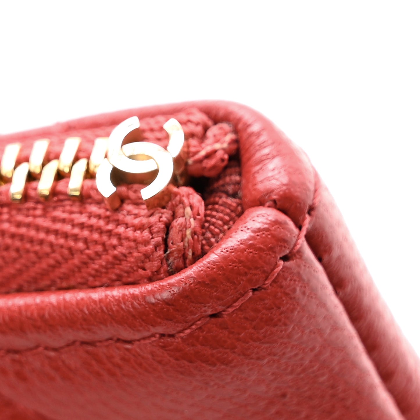 Shiny Goatskin Quilted Small Chanel 19 Pouch Red