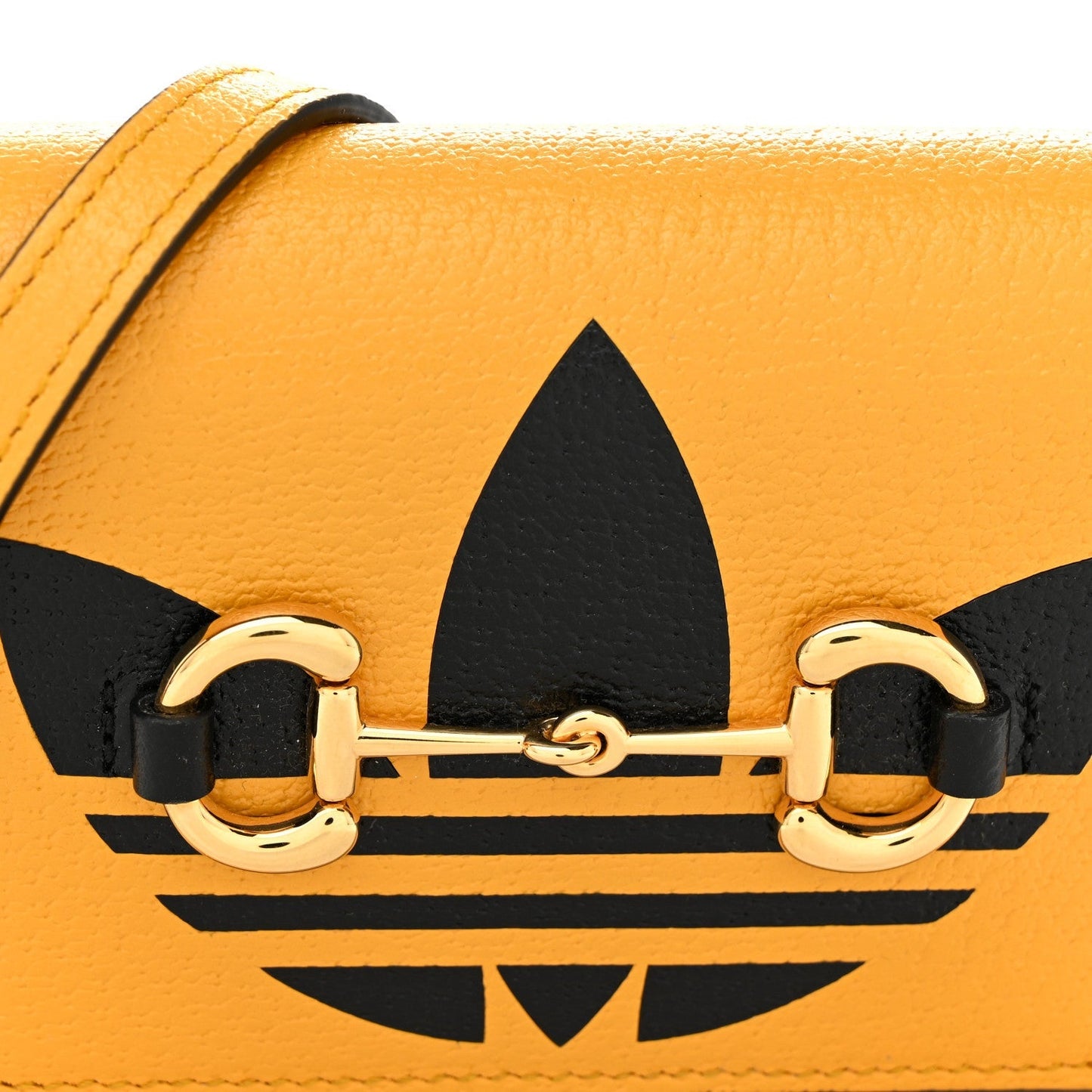 X ADIDAS Textured Dollar Calfskin Trefoil Horsebit 1955 Card Case Wallet With Strap Crop Black