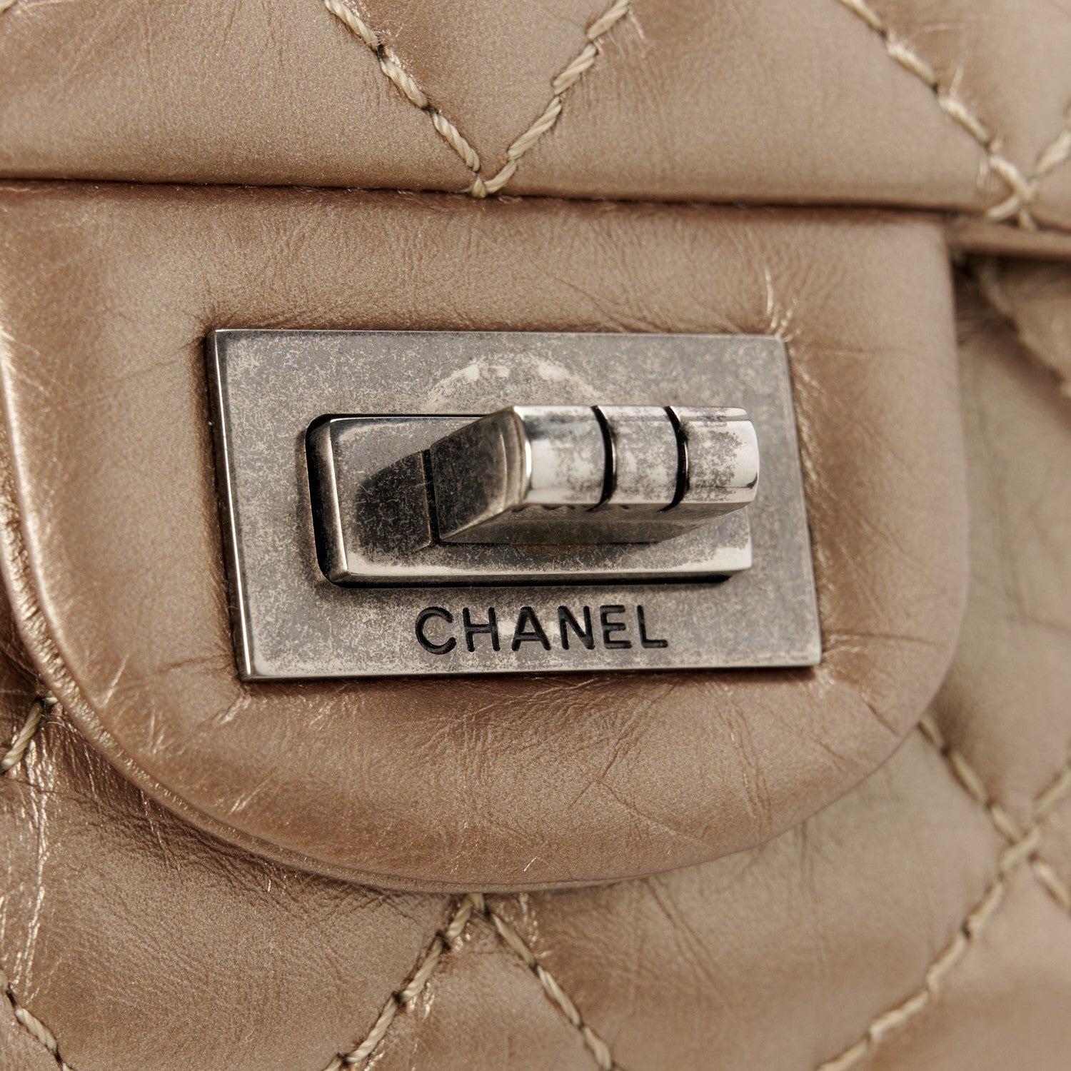 Chanel Metallic Aged Calfskin Quilted 2.55 Reissue 225 Flap Dark Gold 8 of 13