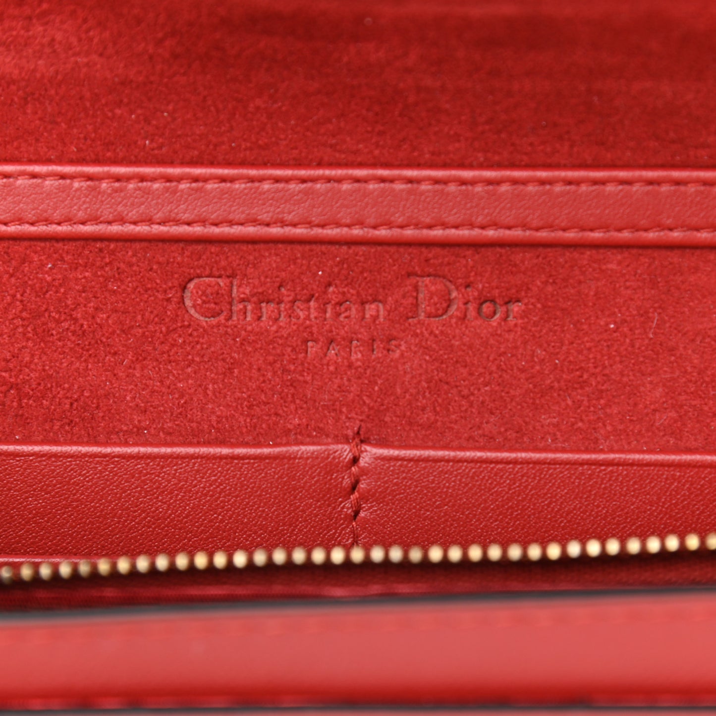 Calfskin Embossed Stars Wallet on Chain Rouge Gold