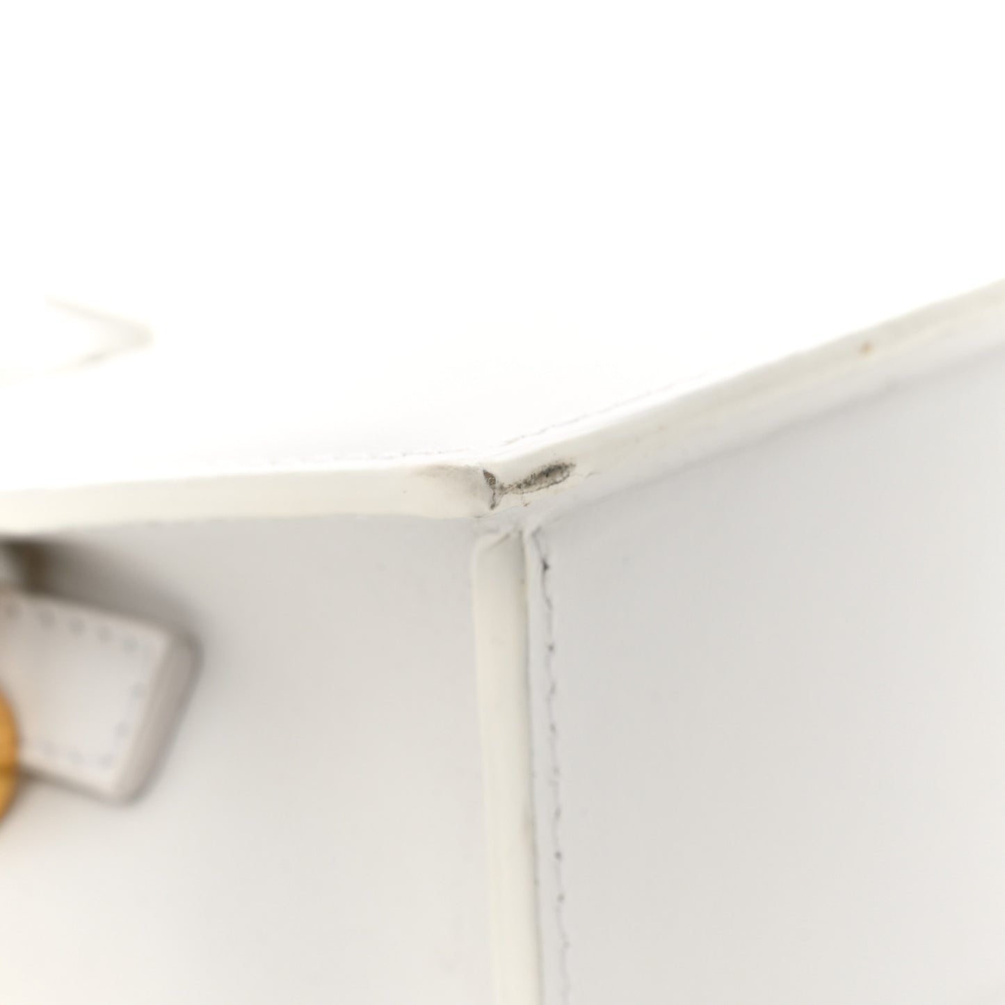 Smooth Calfskin Le Chiquito Noeud White