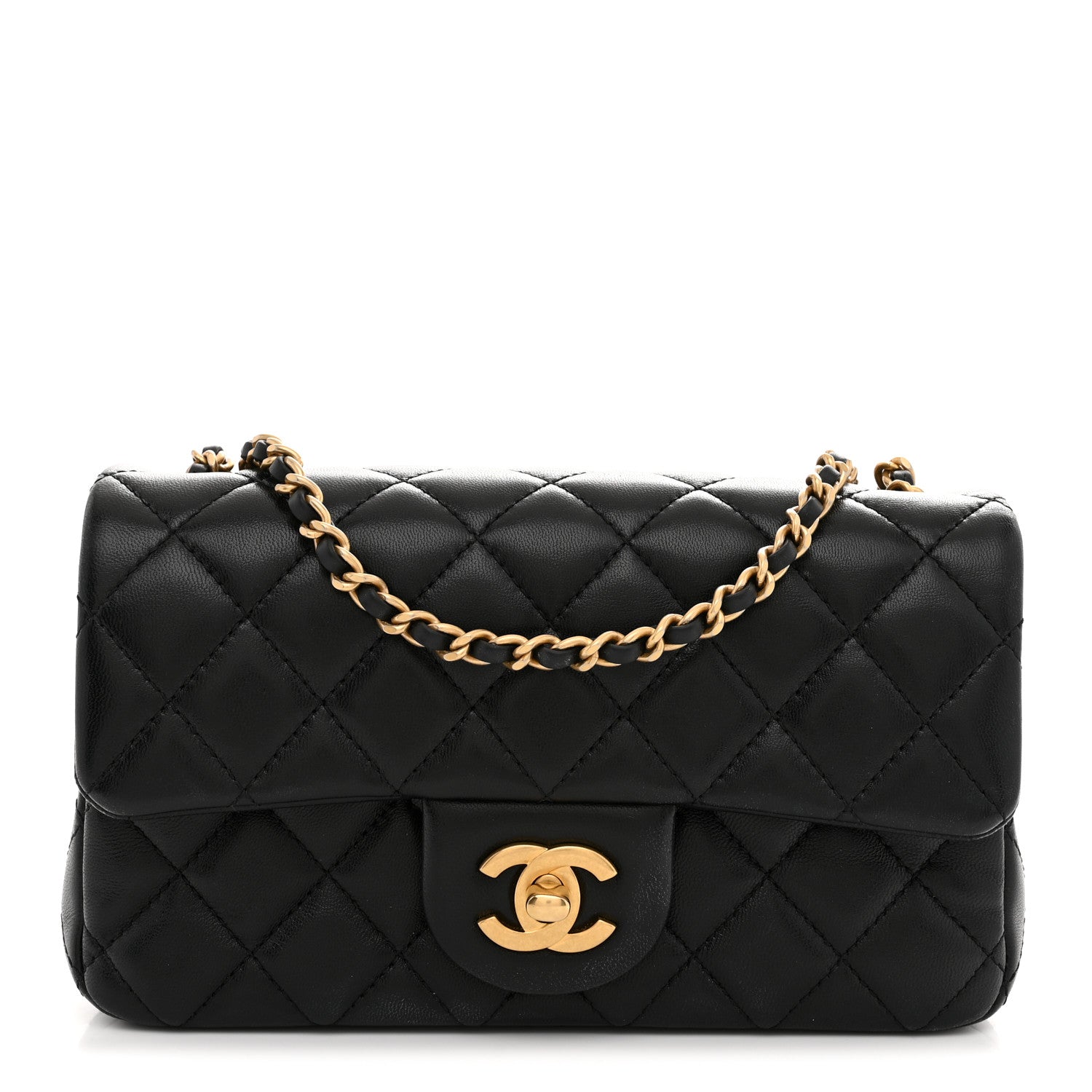 CHANEL 　キルティングミニバッグ Chanel Lambskin Quilted Mini Rectangular Pearl Crush Flap Black