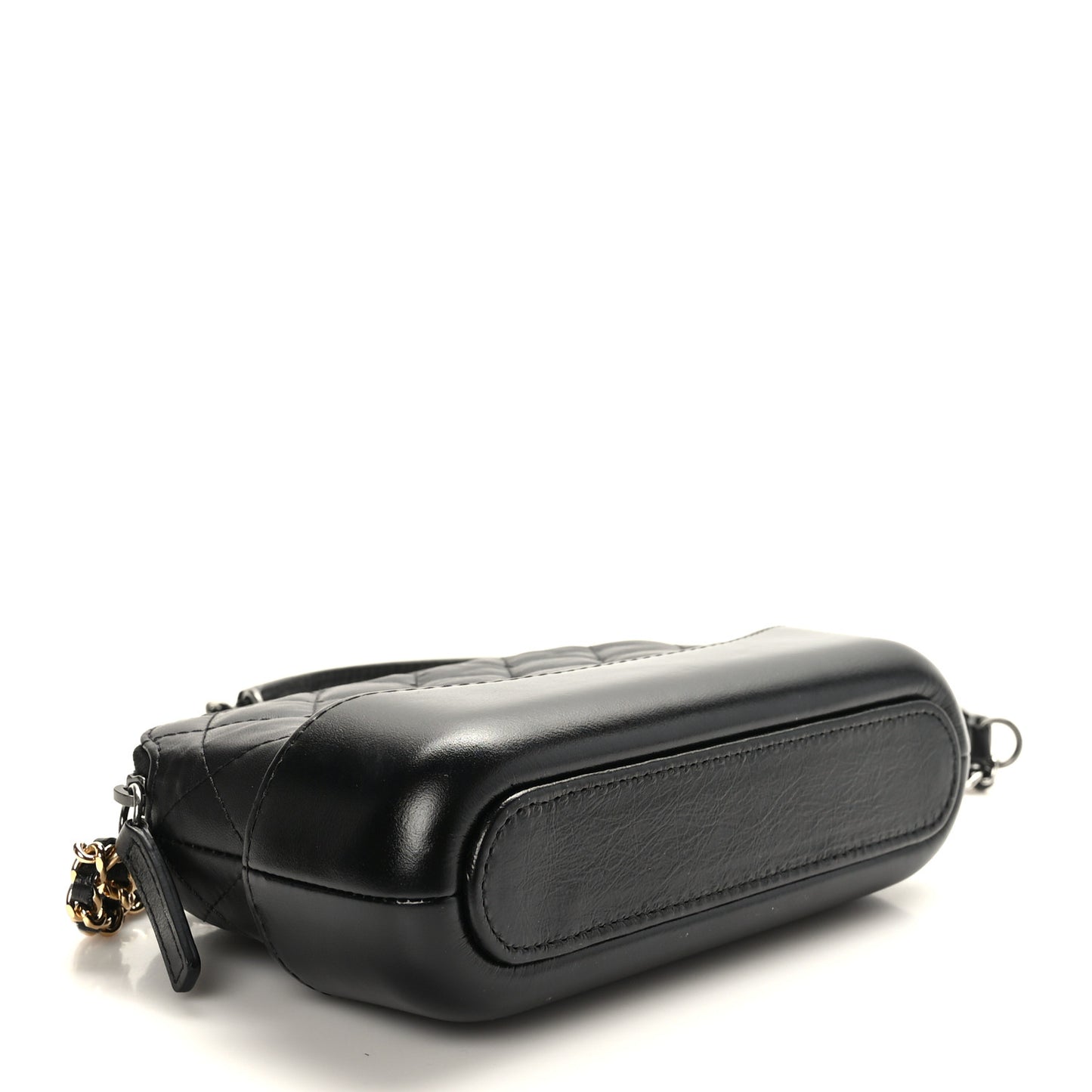Aged Calfskin Quilted Small Gabrielle Clutch With Chain Black