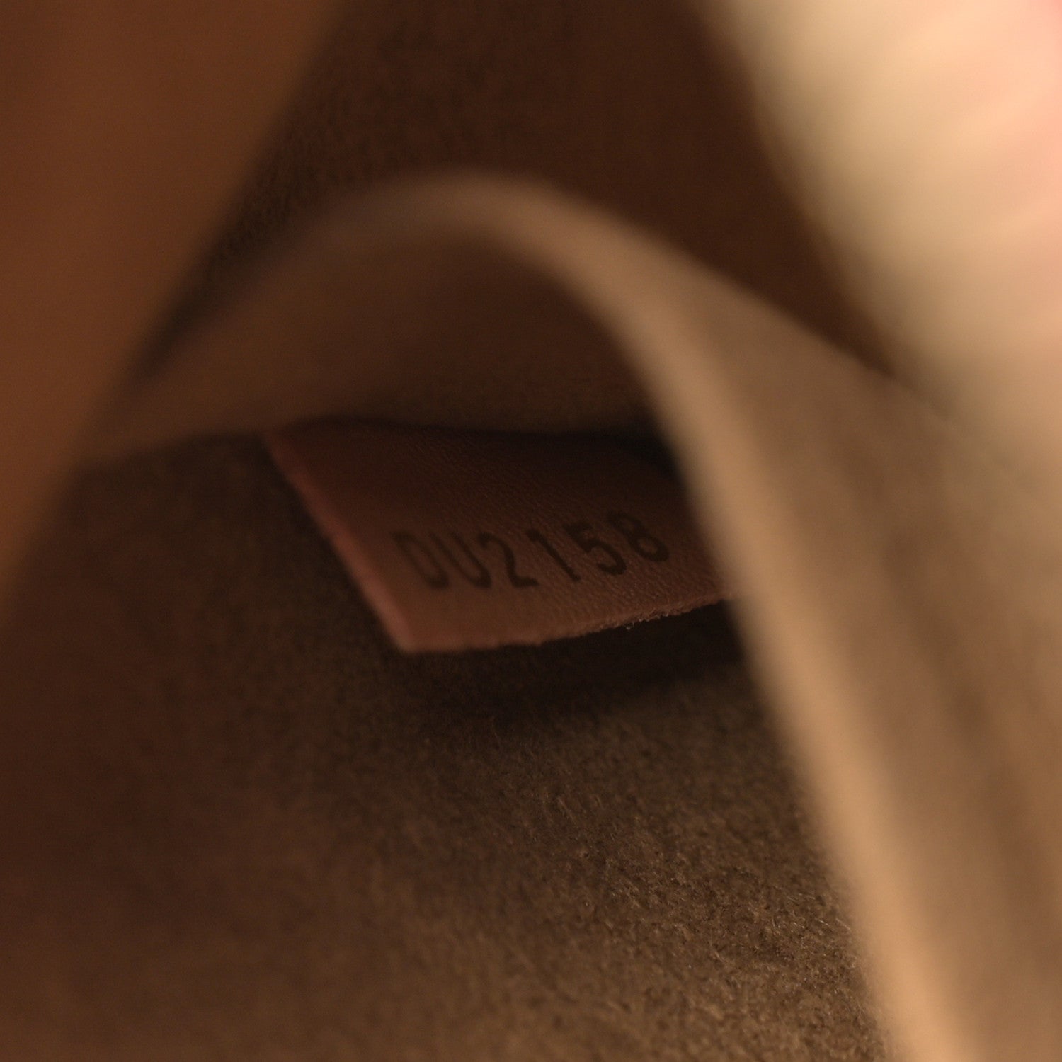 Louis Vuitton Monogram Boite Chapeau Souple MM 7 of 13