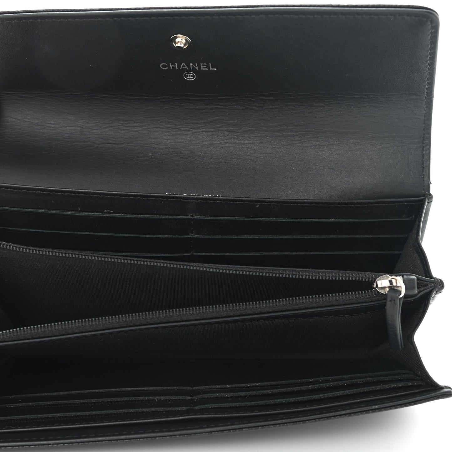 Caviar Timeless CC Large Gusset Flap Wallet Black