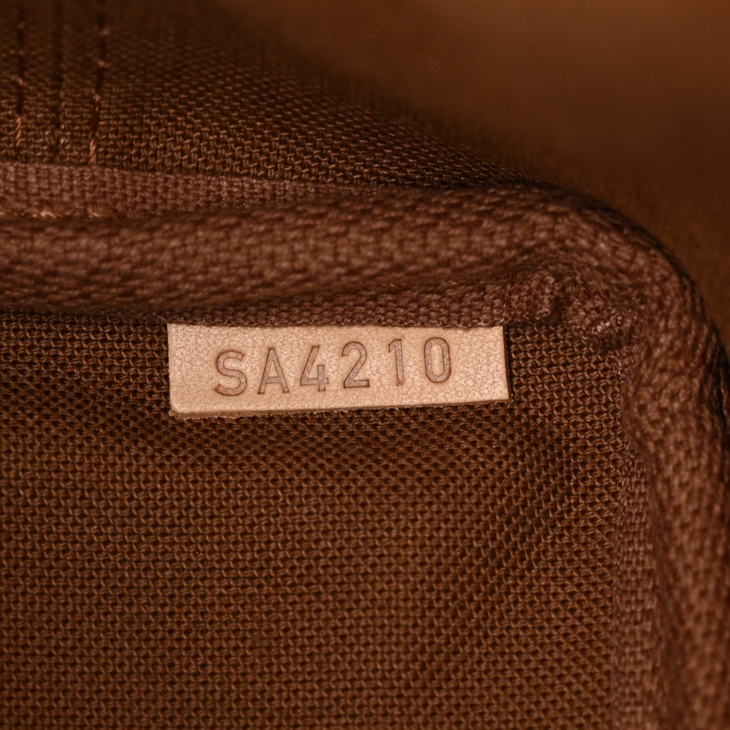 Monogram Nano Noe