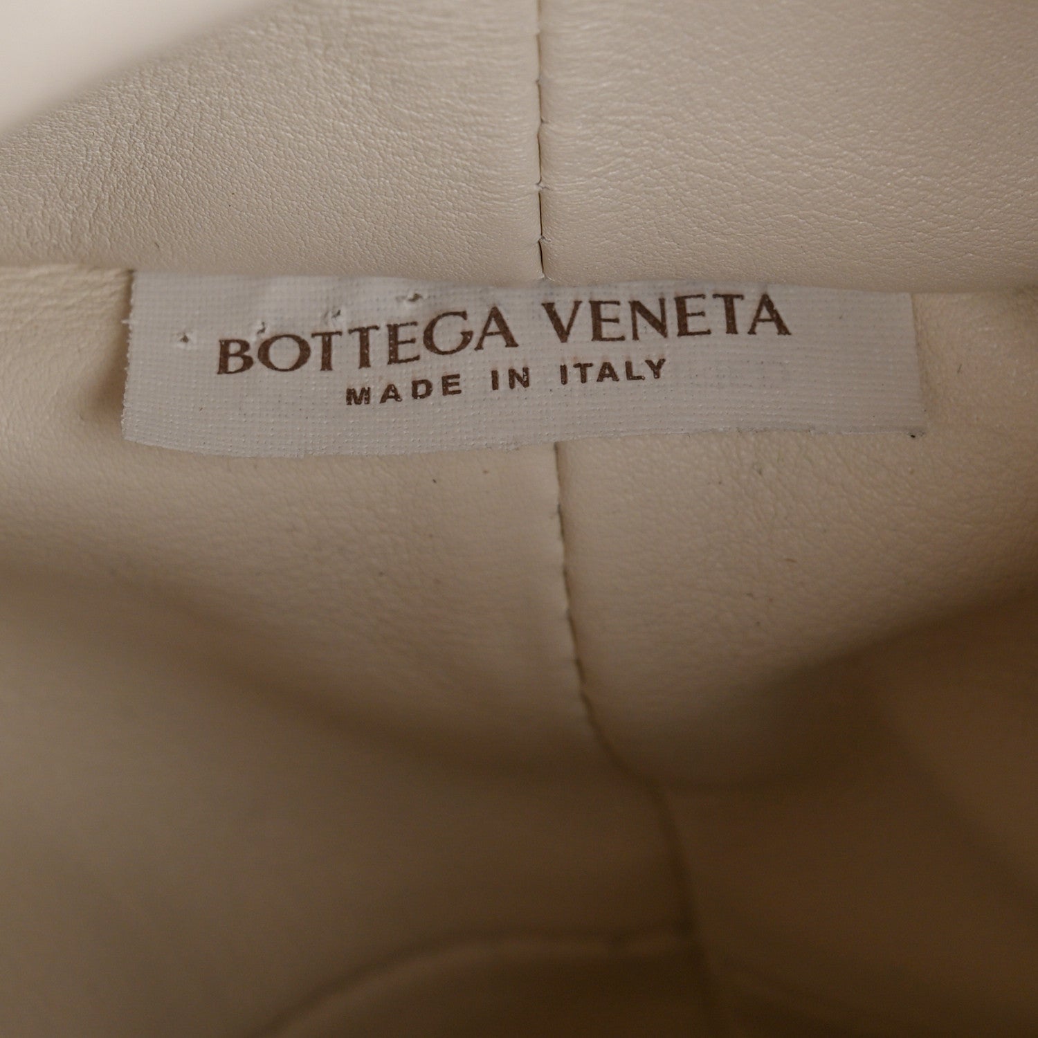 Bottega Veneta Calfskin Teen Double Knot Hobo White 5 of 11