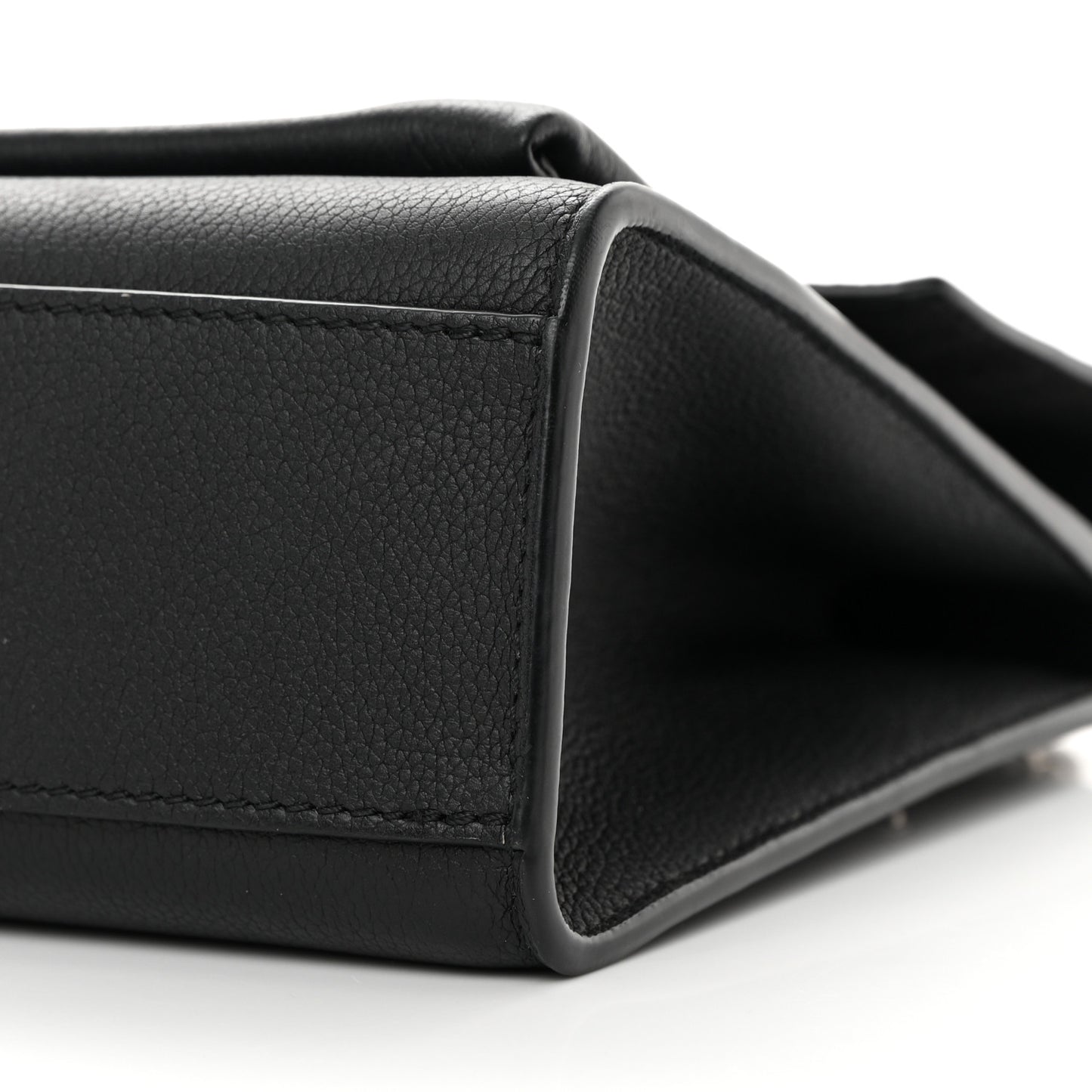 Soft Calfskin Mylockme Chain Bag BB Black