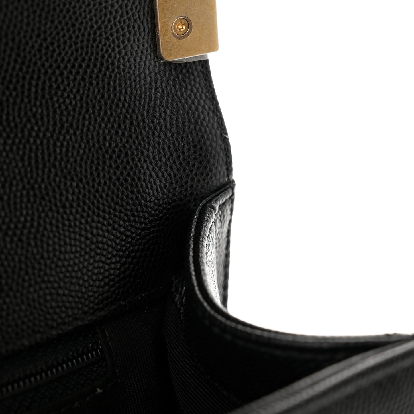 Caviar Quilted New Medium Boy Flap Black