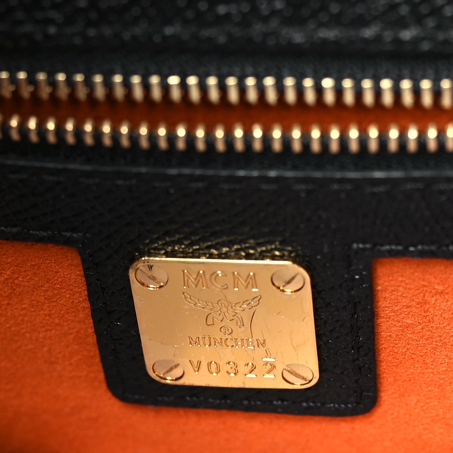 Grained Calfskin Patricia Park Avenue Crossbody Bag Black