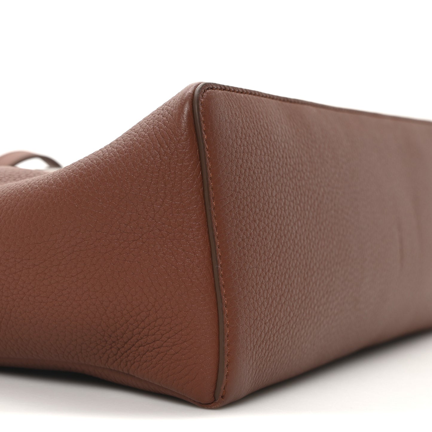 Grained Calfskin Extra Pocket L27 Kummel