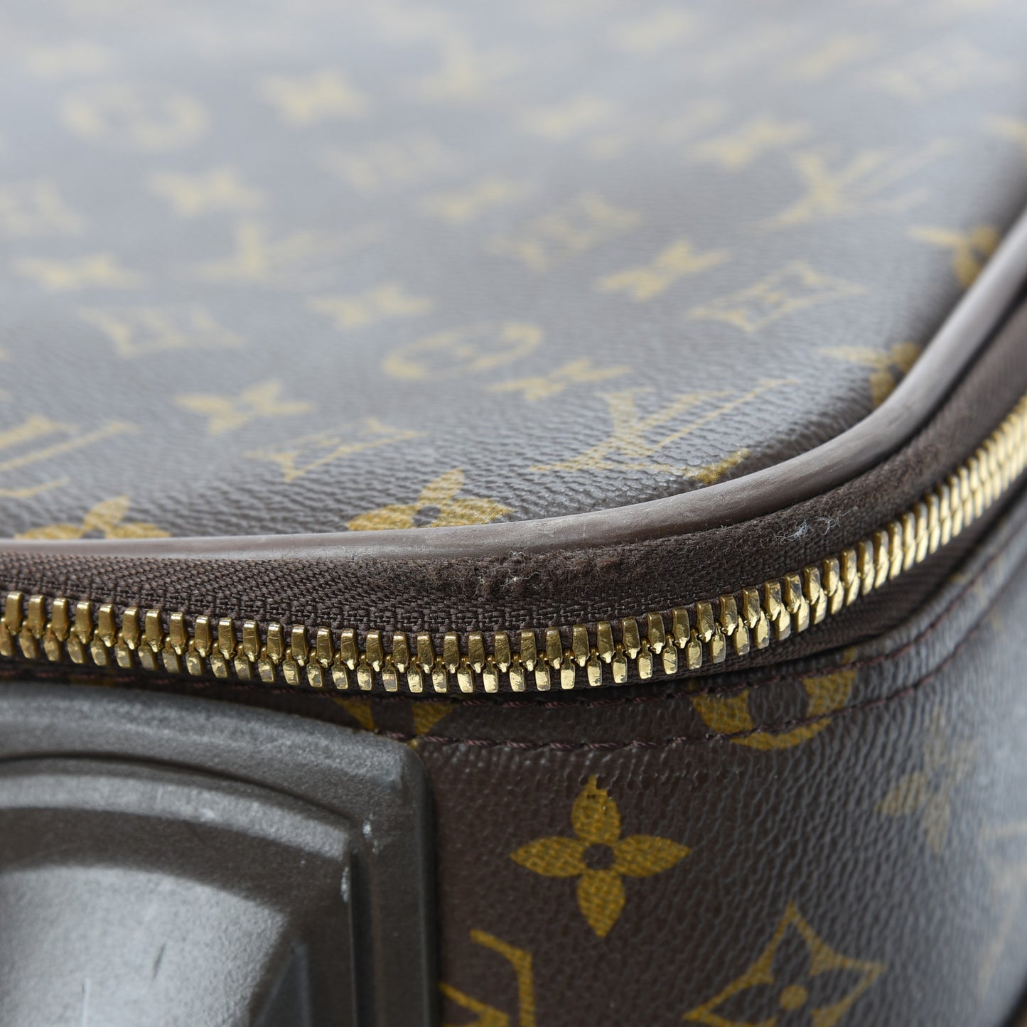 Monogram Pegase 55