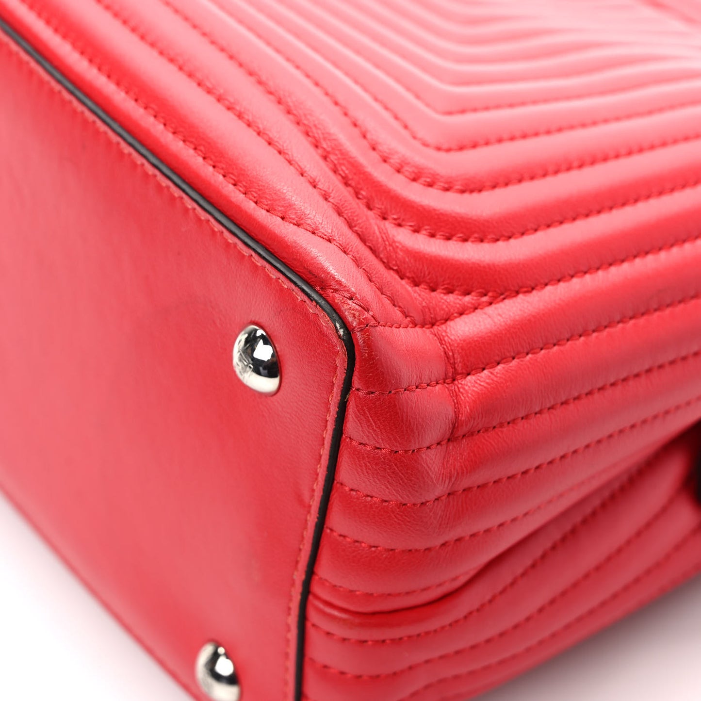 Shiny Nappa Trapuntata Small DotCom Click Chain Satchel Rojo