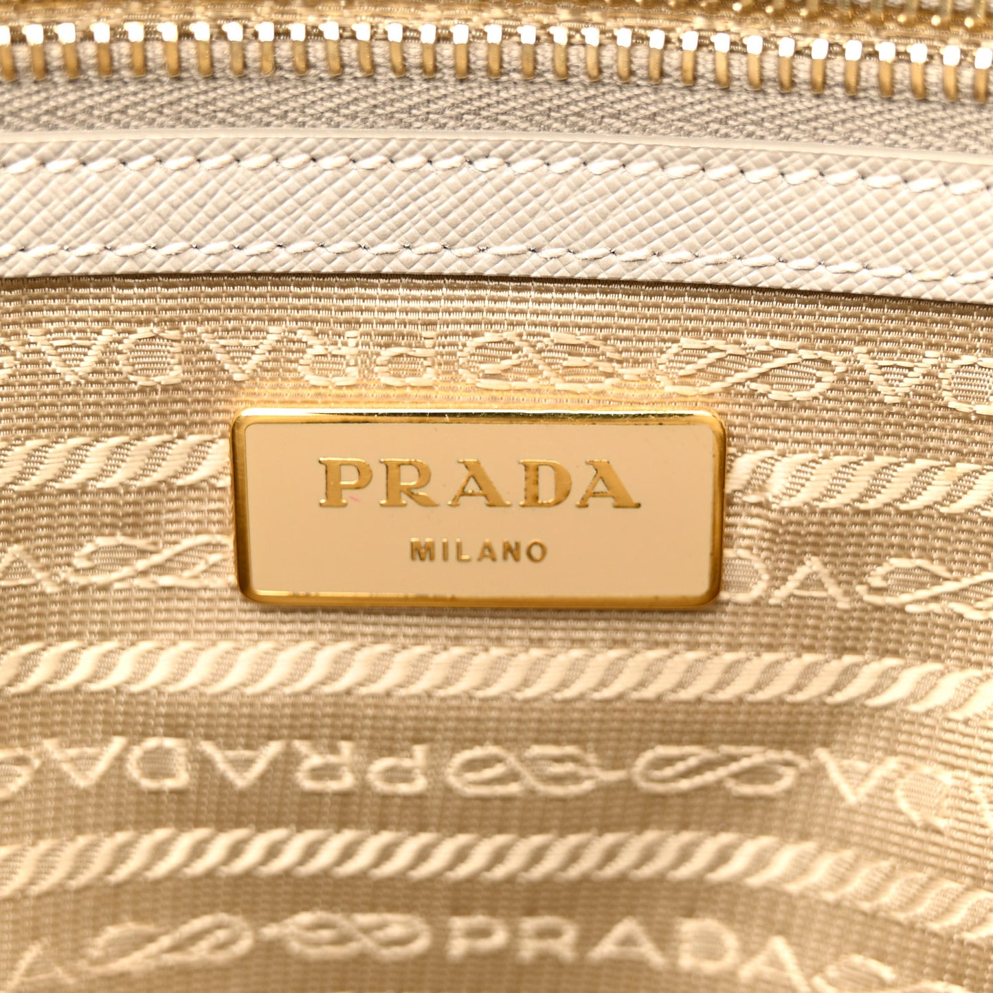 Saffiano Lux Extra Large Galleria Double Zip Tote Argilla