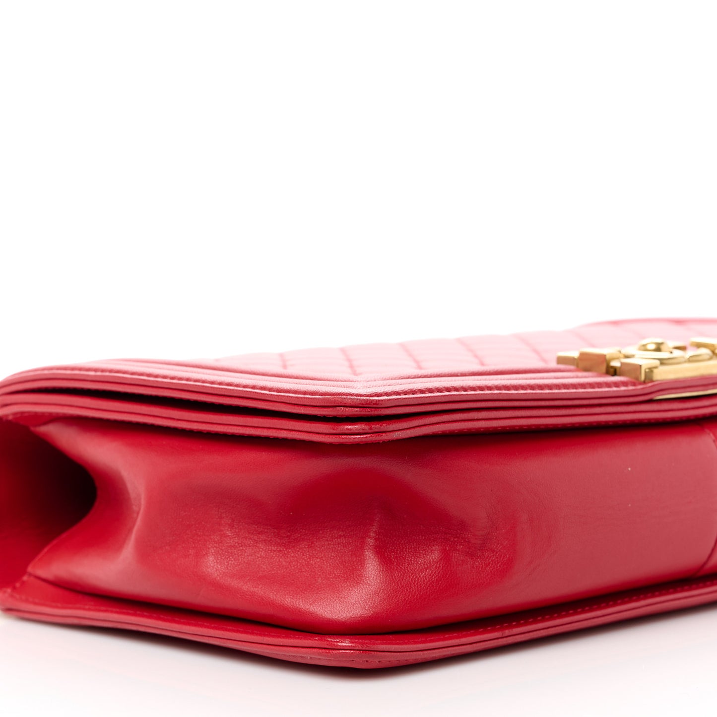 Lambskin Quilted New Medium Boy Flap Red