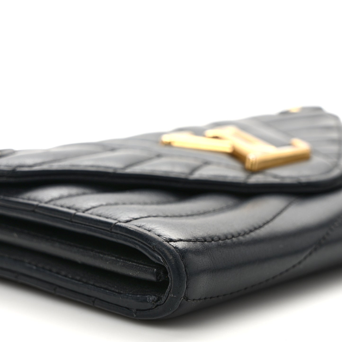 Calfskin New Wave Long Wallet Black