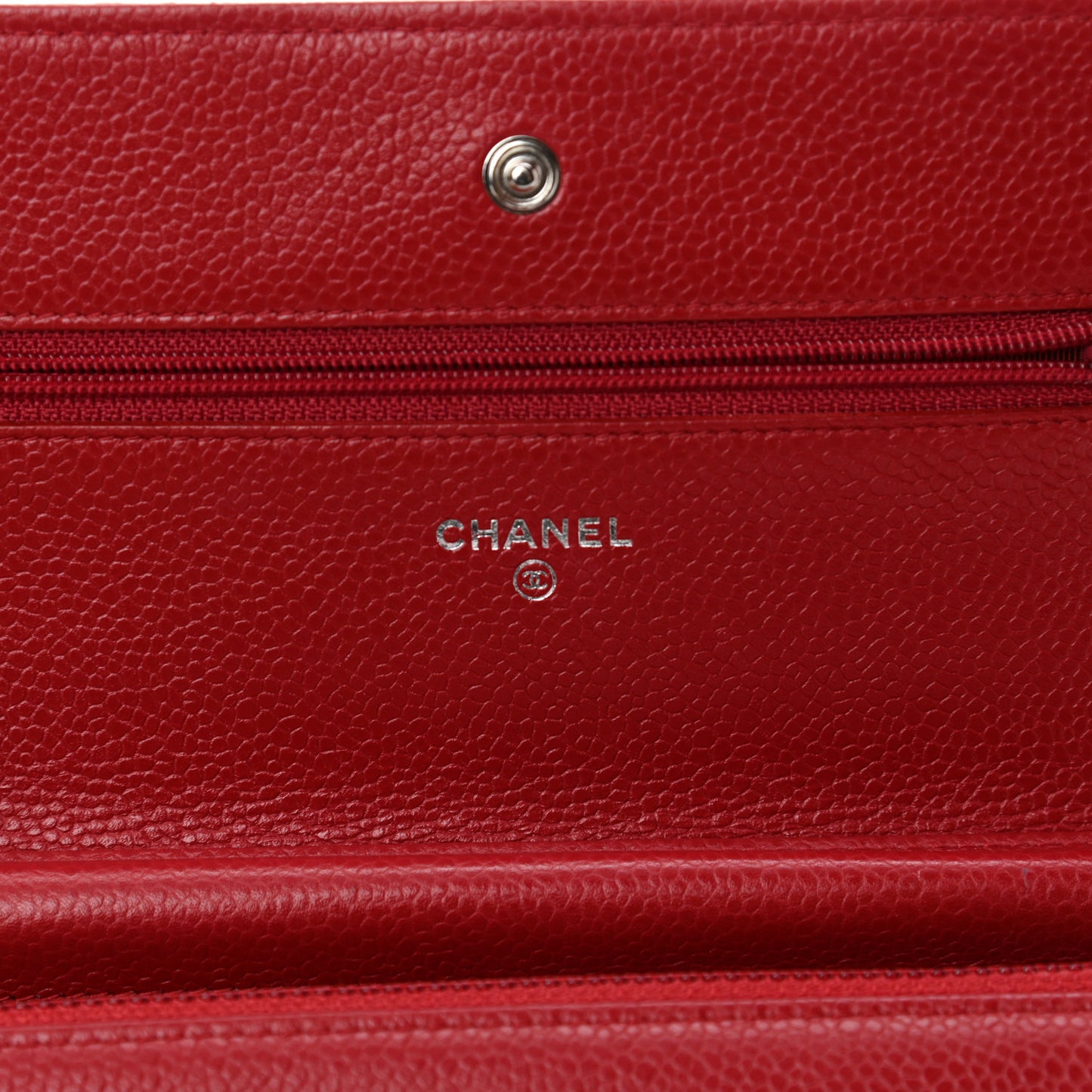 Caviar Quilted Wallet On Chain WOC Red