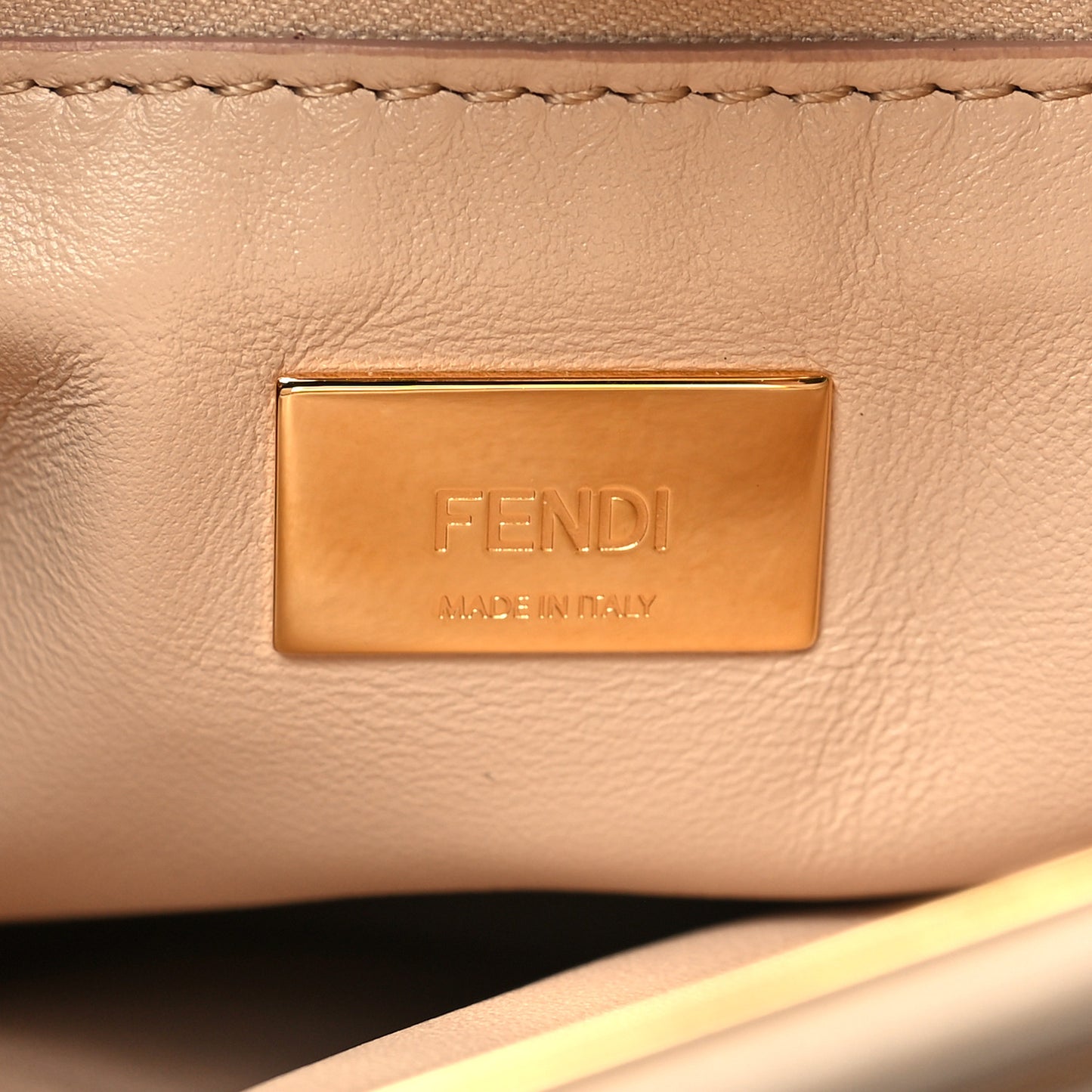 Nappa Stacked Bar Mini Peekaboo Iconic Satchel Rosa Plaster