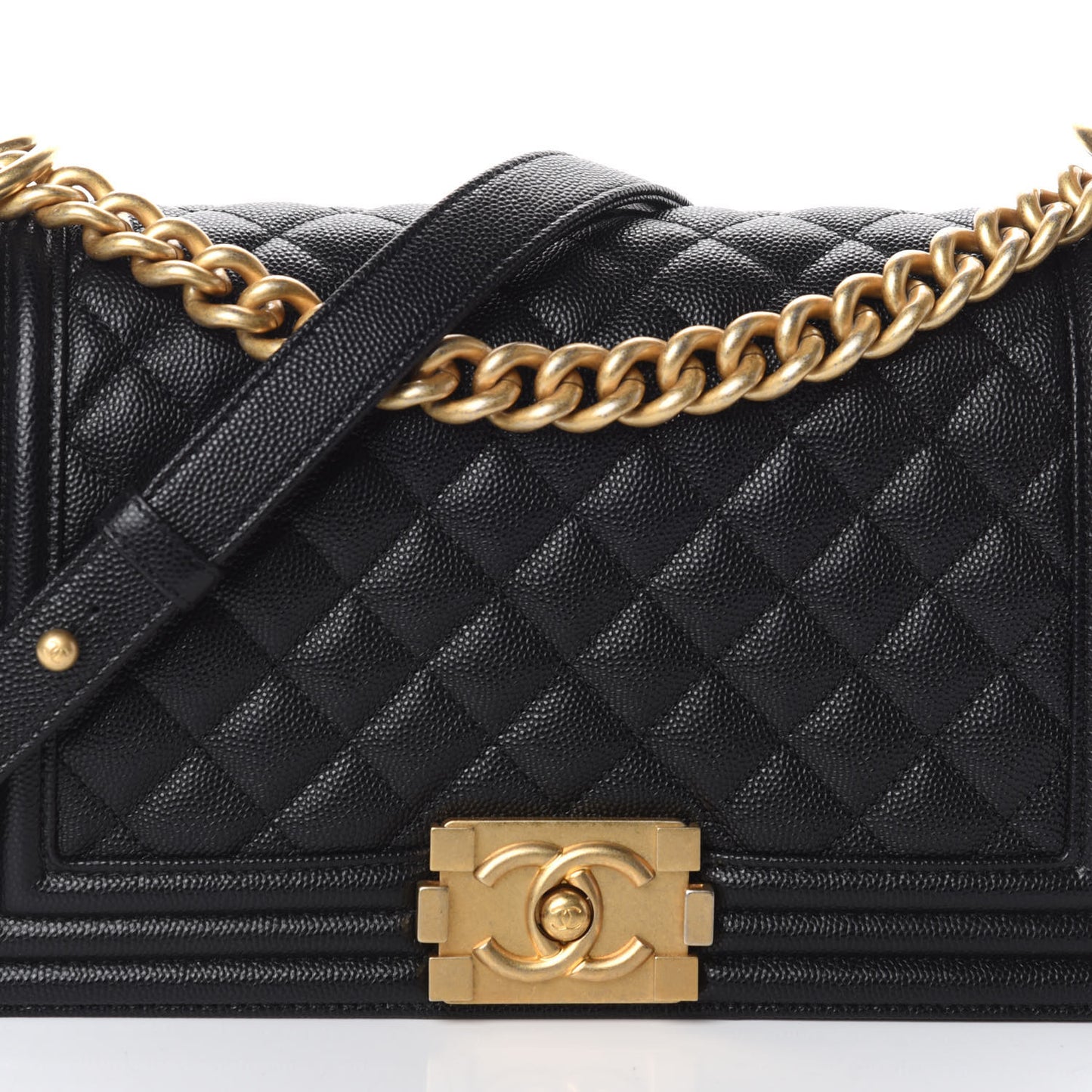 Caviar Quilted Medium Boy Flap Black