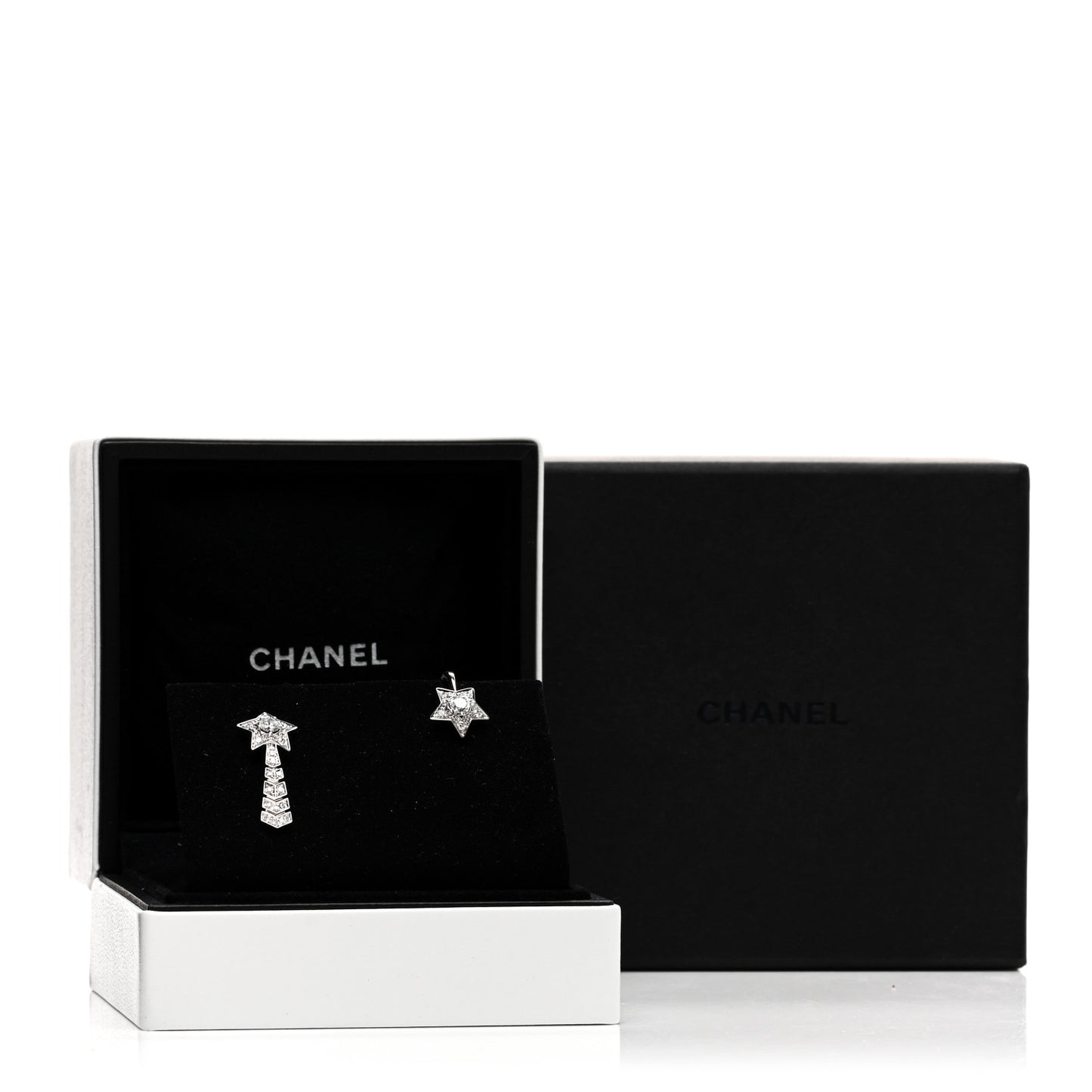 18K White Gold Diamond Comete Chevron Earrings