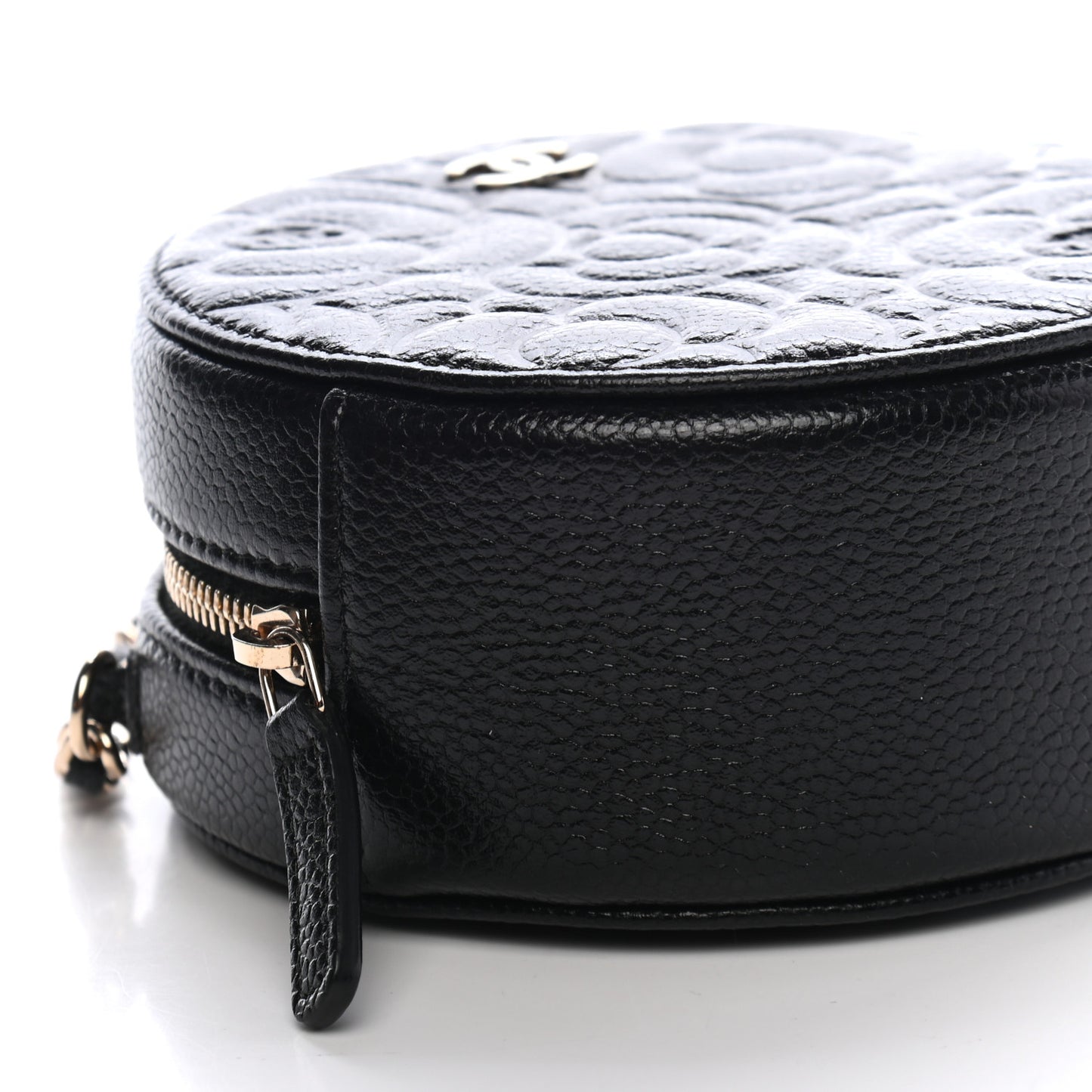 Caviar Camellia Embossed Round Clutch With Chain Black