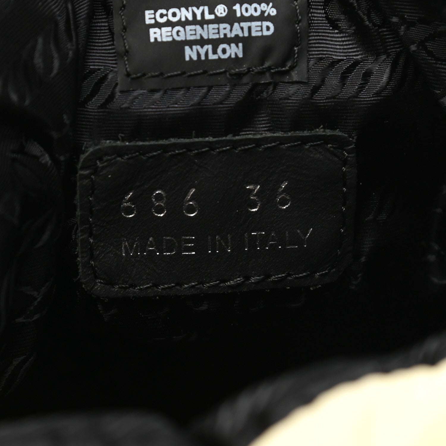 Prada Re-Nylon Piuma Triangle Logo Padded Drawcord 20mm Snow Boots 36 Avorio 9 of 10