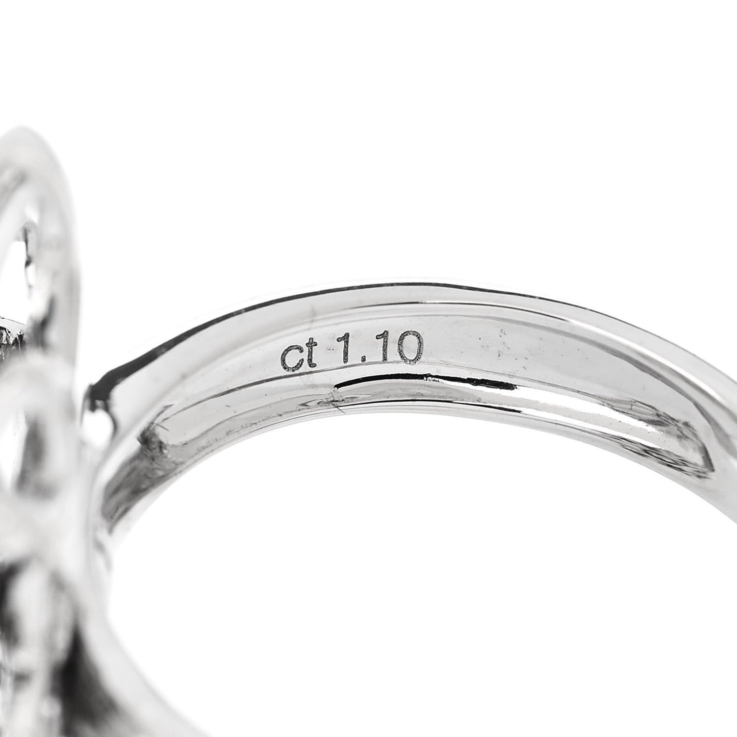 18K White Gold Diamond 1.10ctw Flower Ring 50 5.25