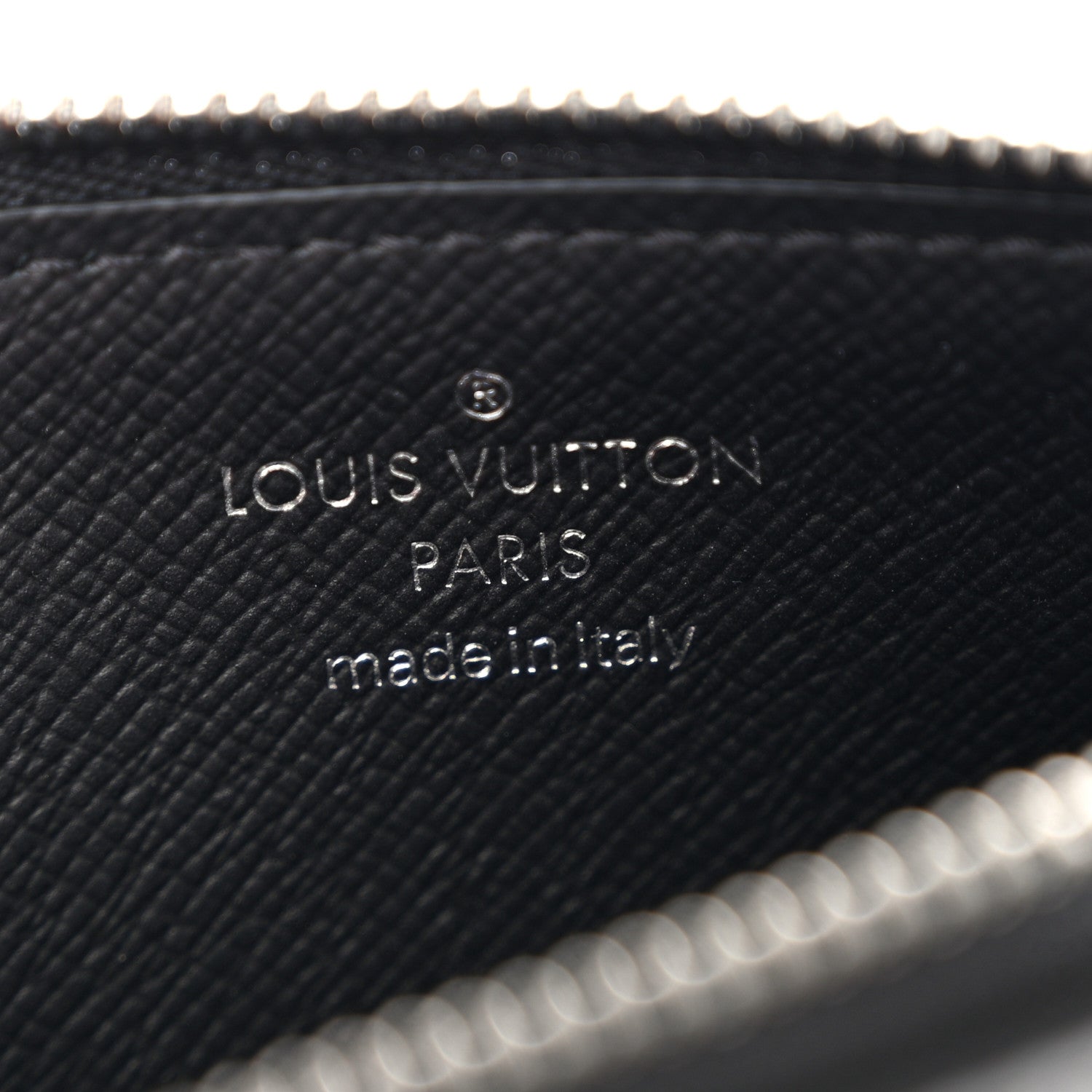 Louis Vuitton Taigarama Coin Card Holder Black 6 of 7