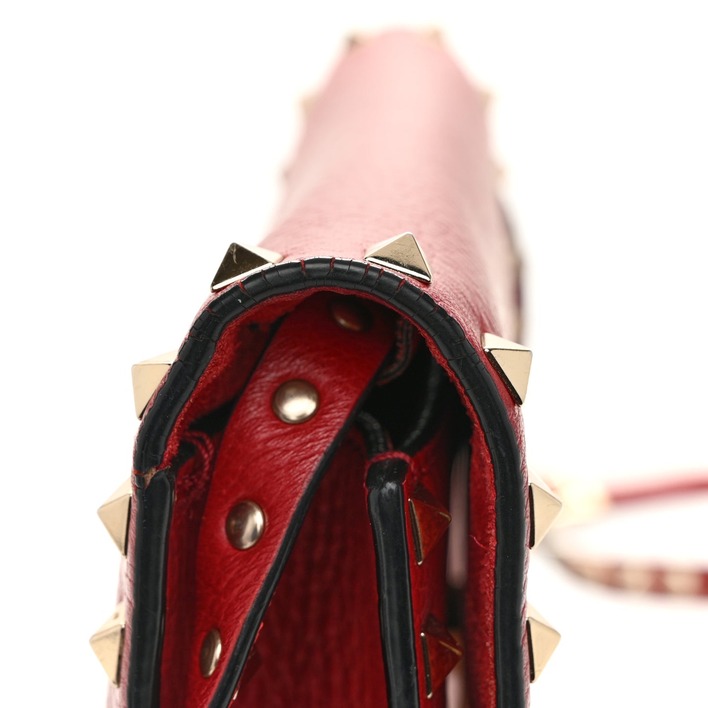 Pebbled Calfskin Medium Rockstud Flip Lock Crossbody Bag Rouge Pur