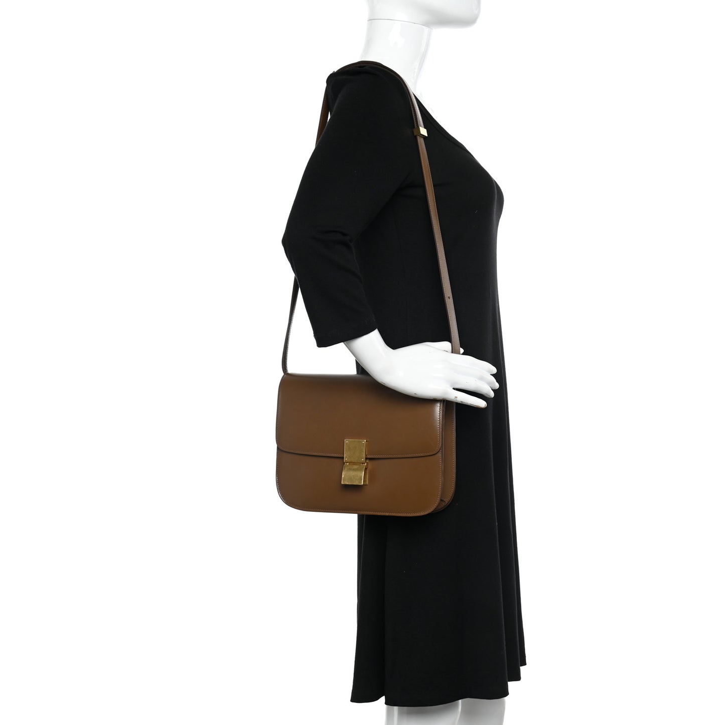 Smooth Calfskin Medium Classic Box Flap Bag Camel