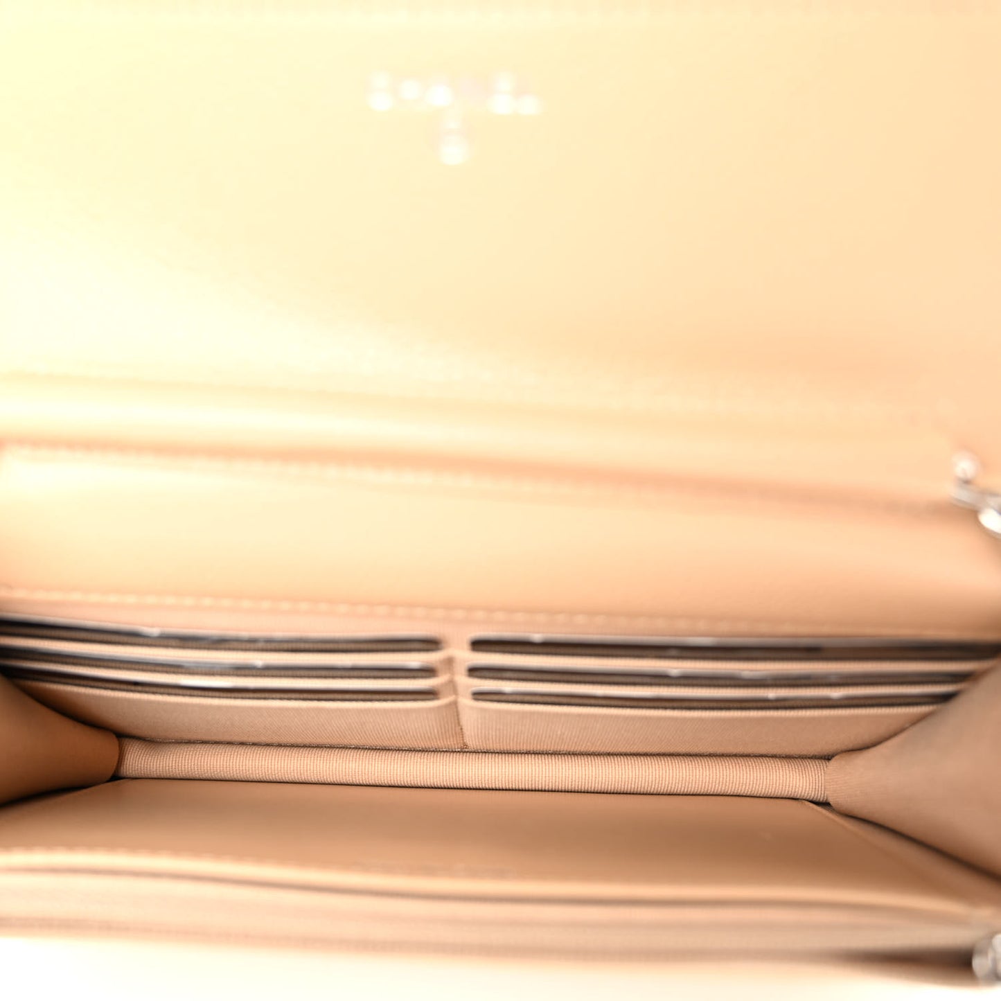 Caviar Quilted Wallet On Chain WOC Beige