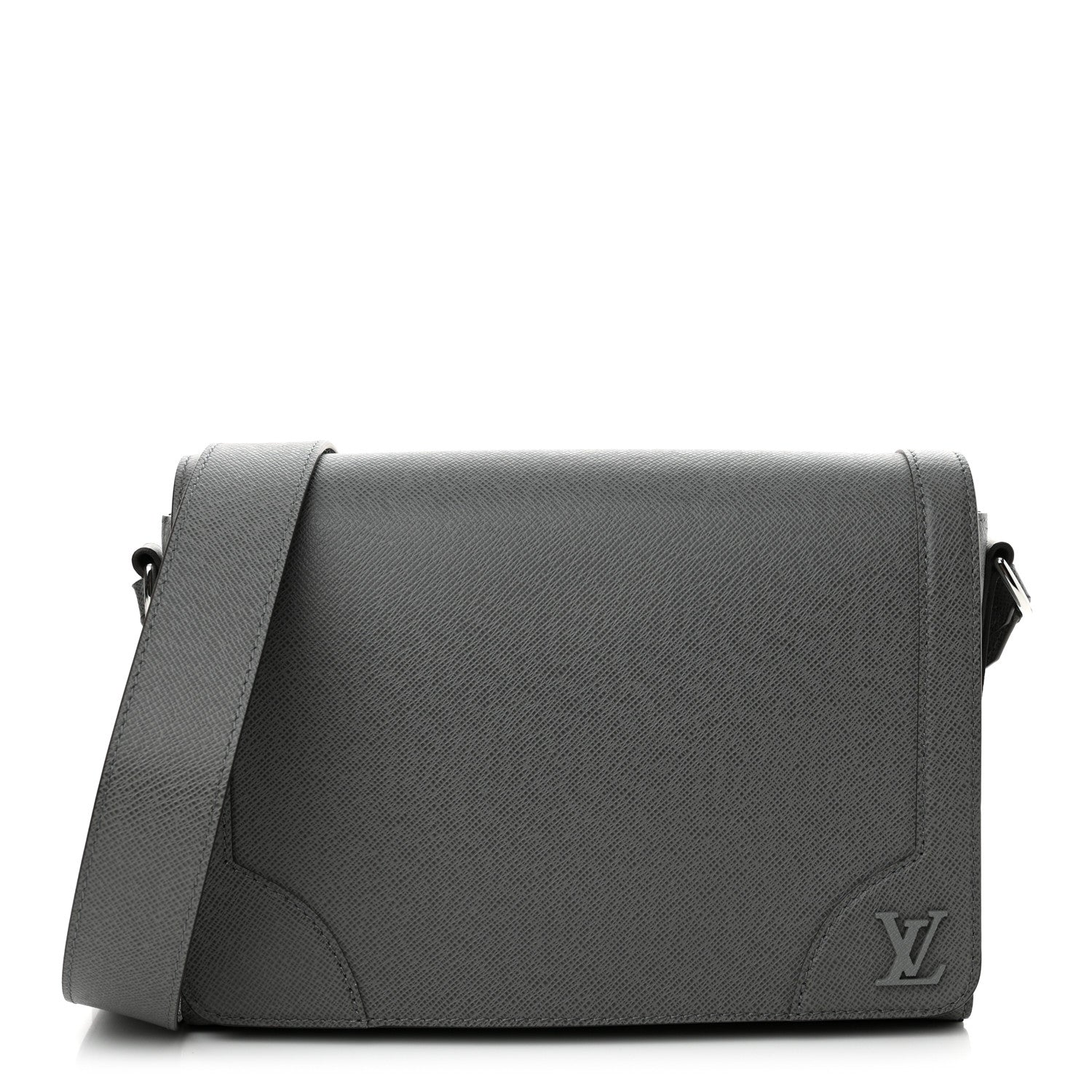 Louis Vuitton Taiga New Flap Messenger Gris 1 of 10