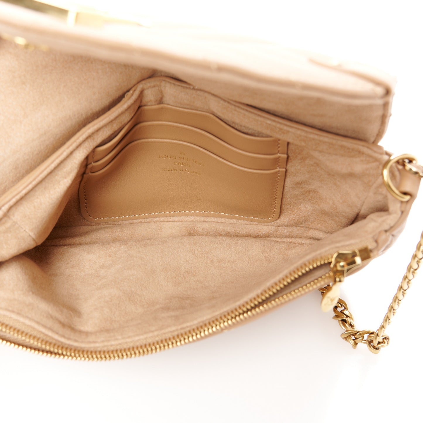 Calfskin New Wave Chain Pochette Arizona