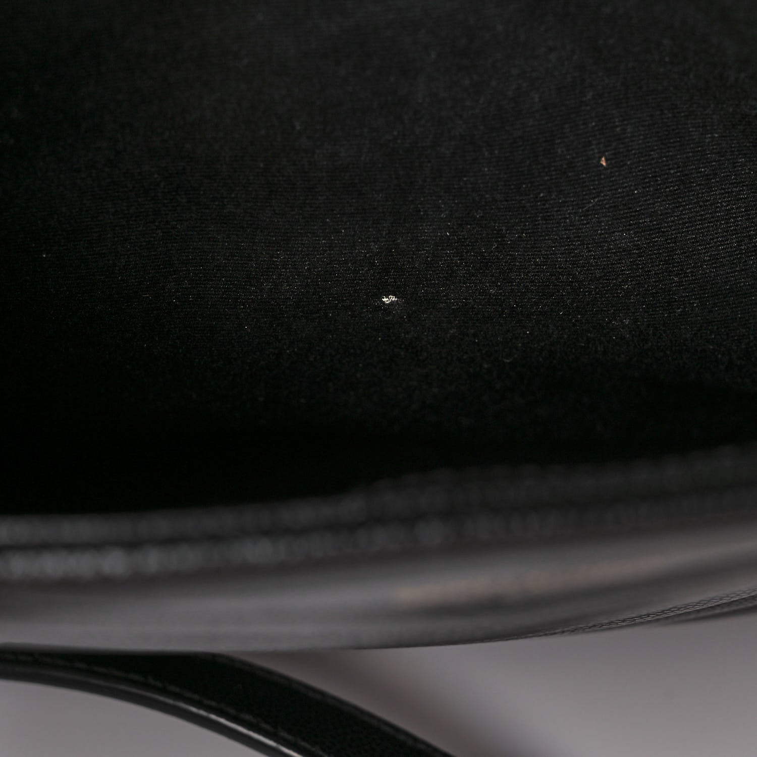 Saint Laurent Grain De Poudre Matelasse Chevron Small Tribeca Shopping Bag Black 11 of 11