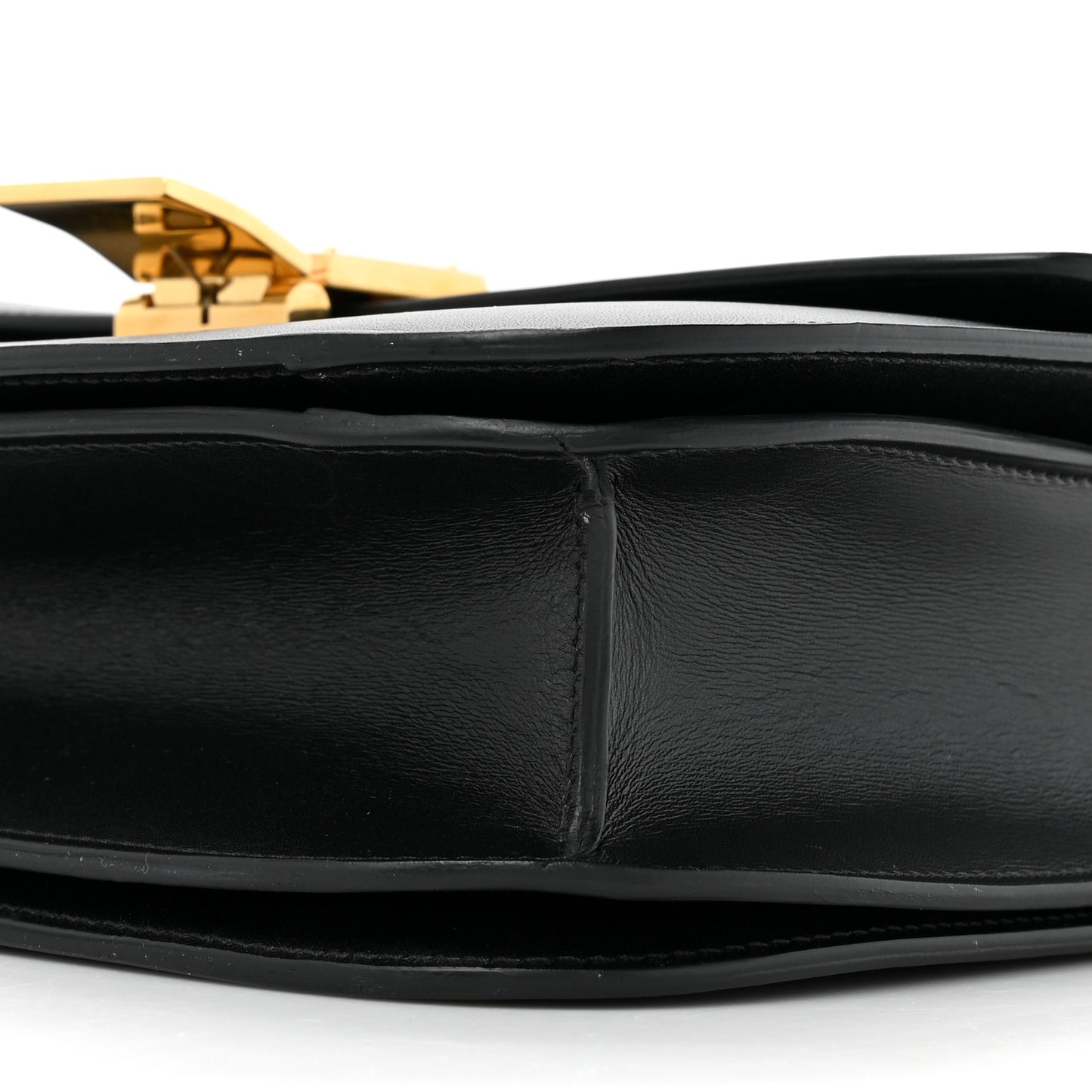 Box Calfskin Medium Classic Box Flap Bag Black