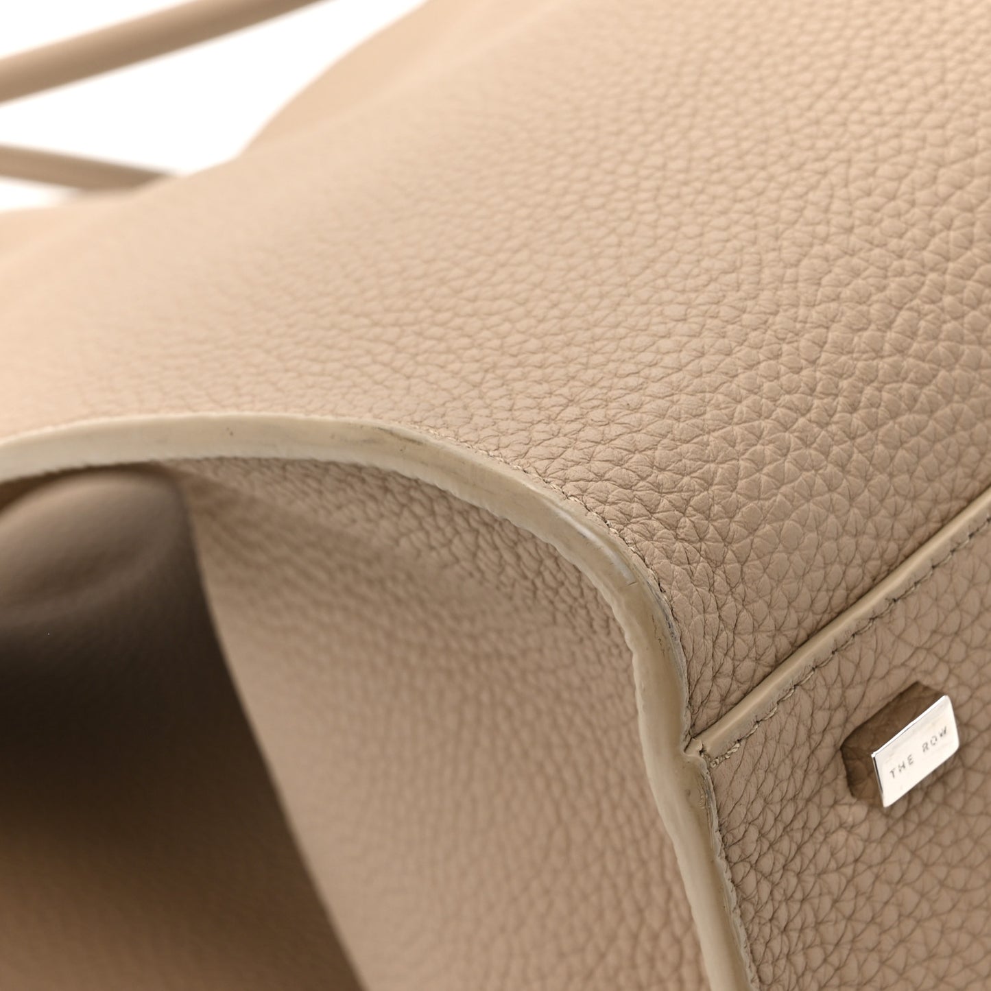 Grained Calfskin Soft Margaux 17 Dark Taupe