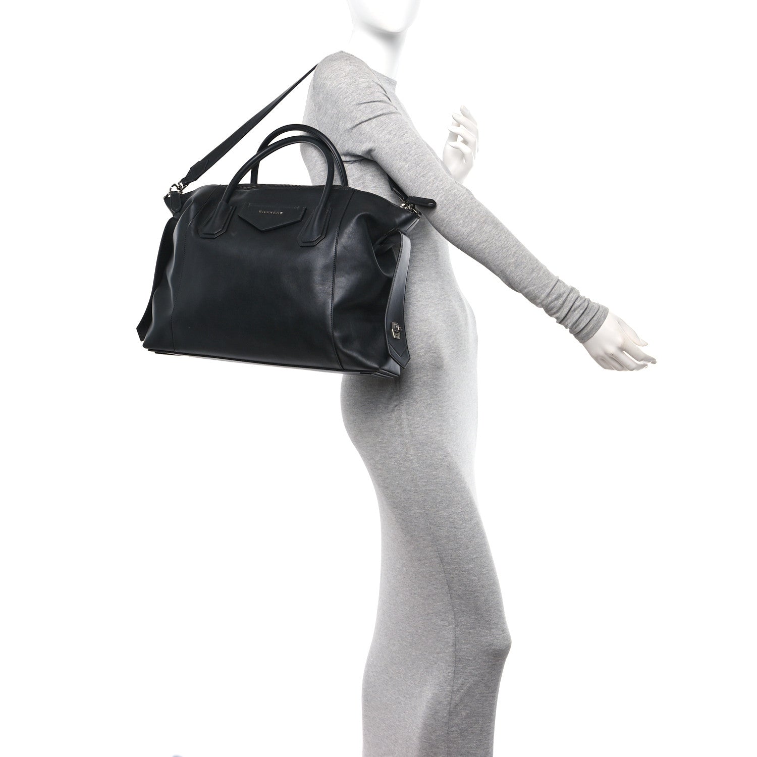 Givenchy Smooth Calfskin Medium Soft Antigona Black 2 of 9