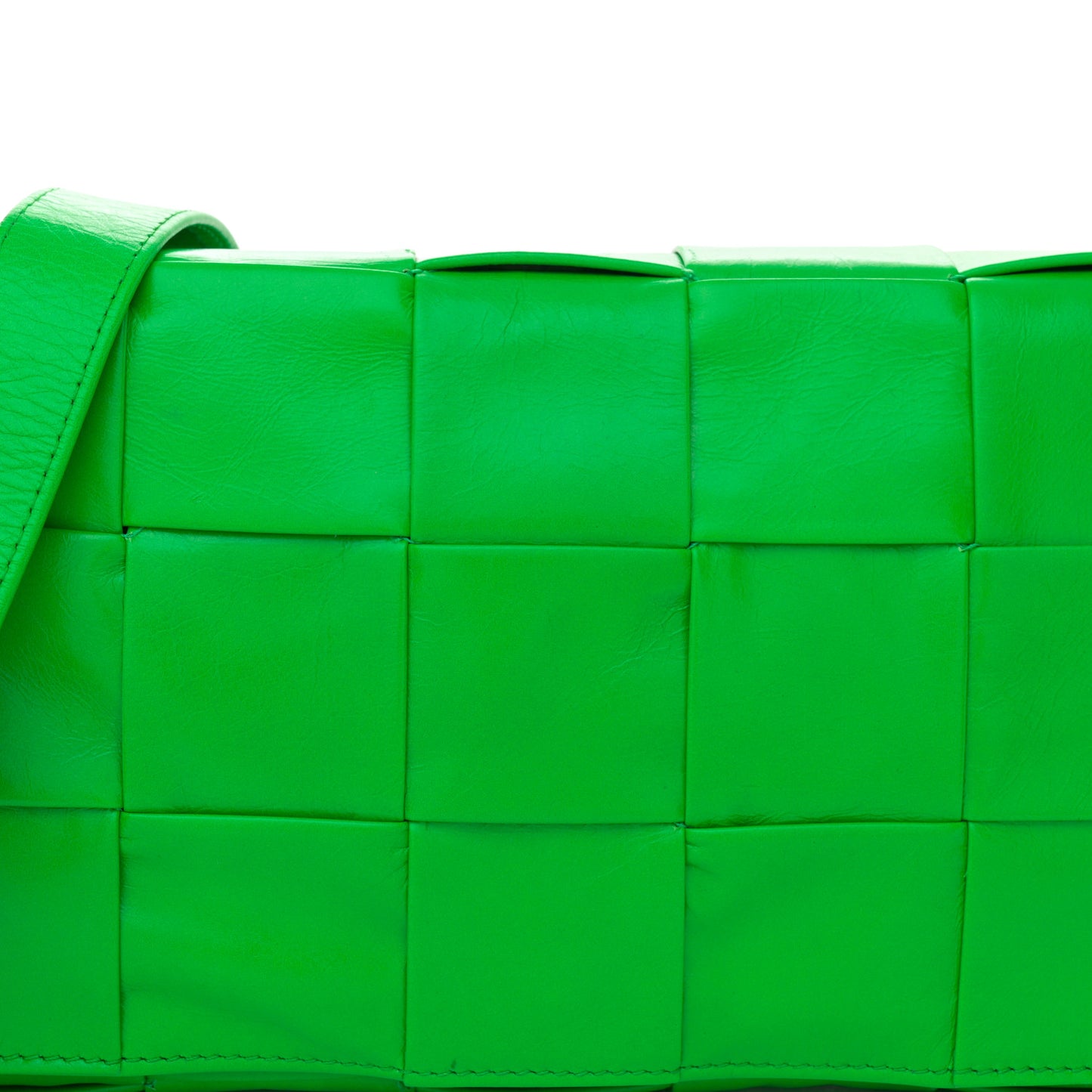 Paper Calfskin Maxi Intreccio Cassette Crossbody Bag Grass