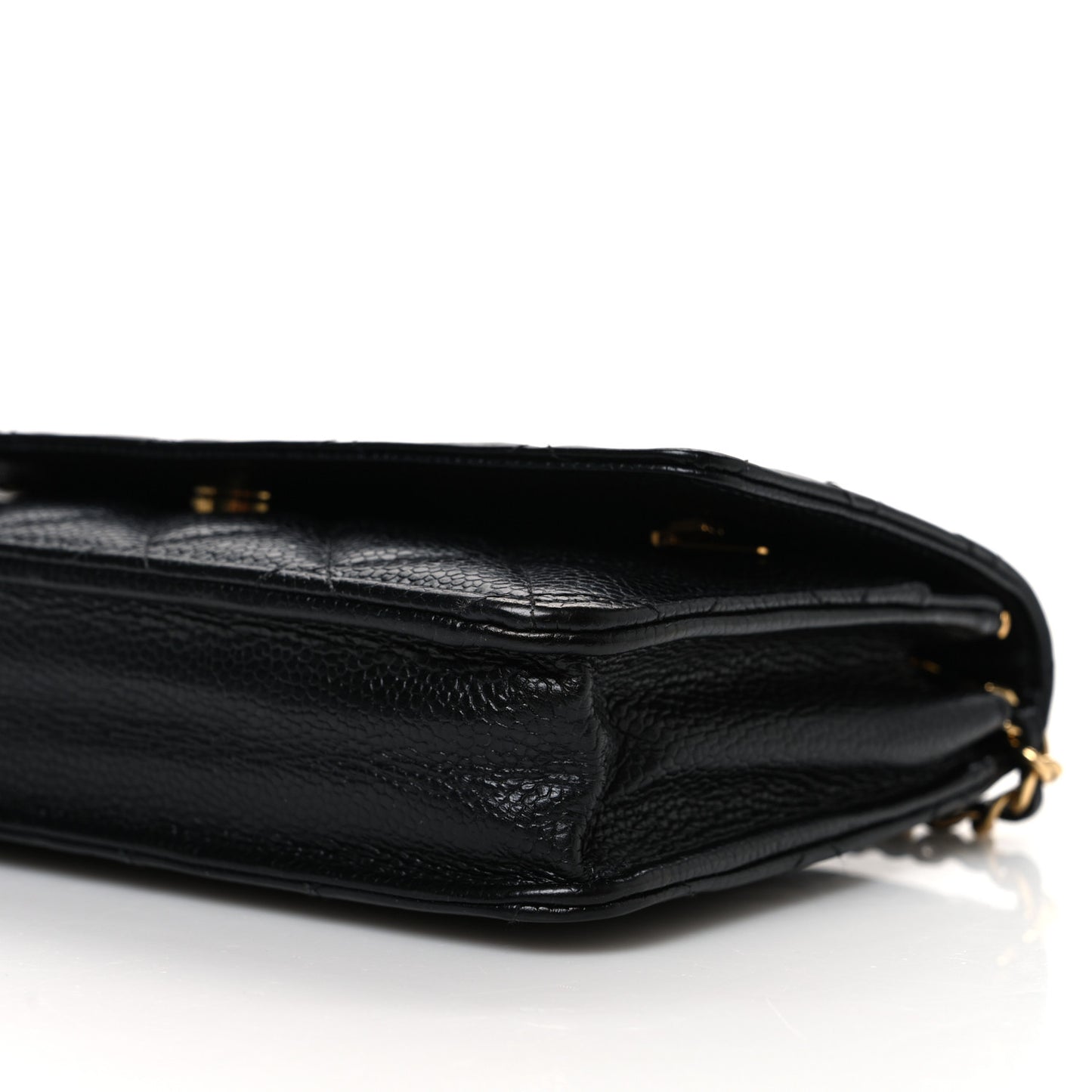 Caviar Quilted Wallet on Chain WOC Black
